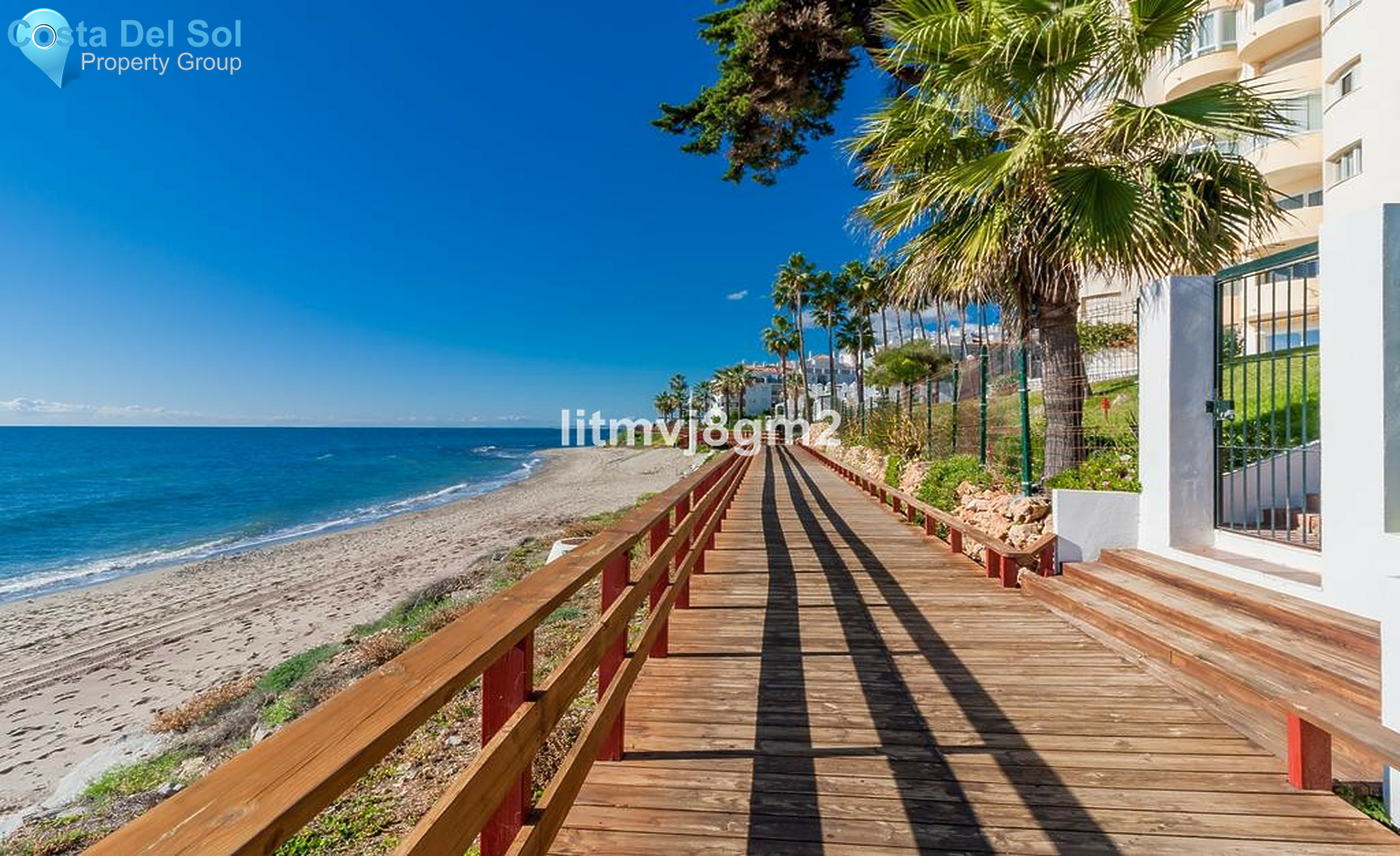 Middle Floor Apartment in Calahonda-1357440