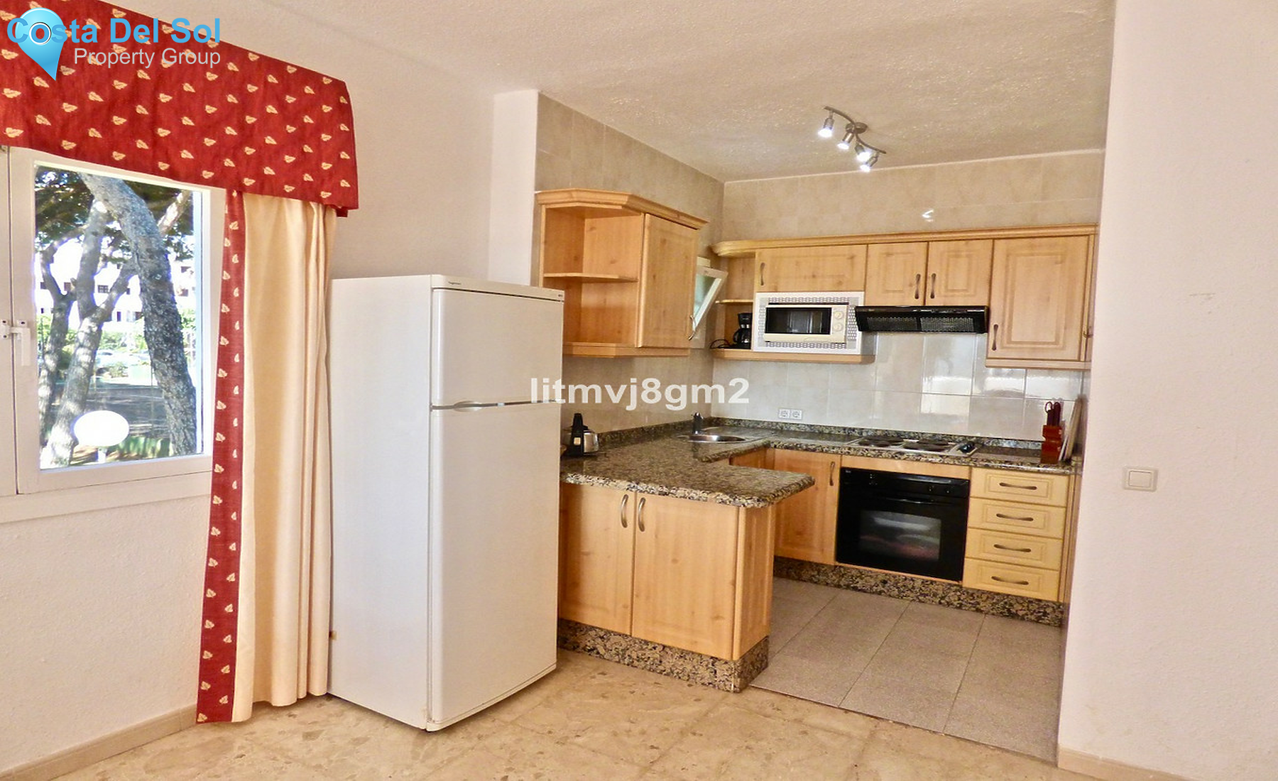Middle Floor Apartment in Calahonda-1357433