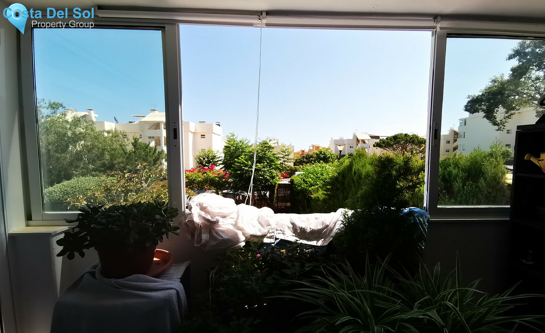 Middle Floor Apartment in Calahonda