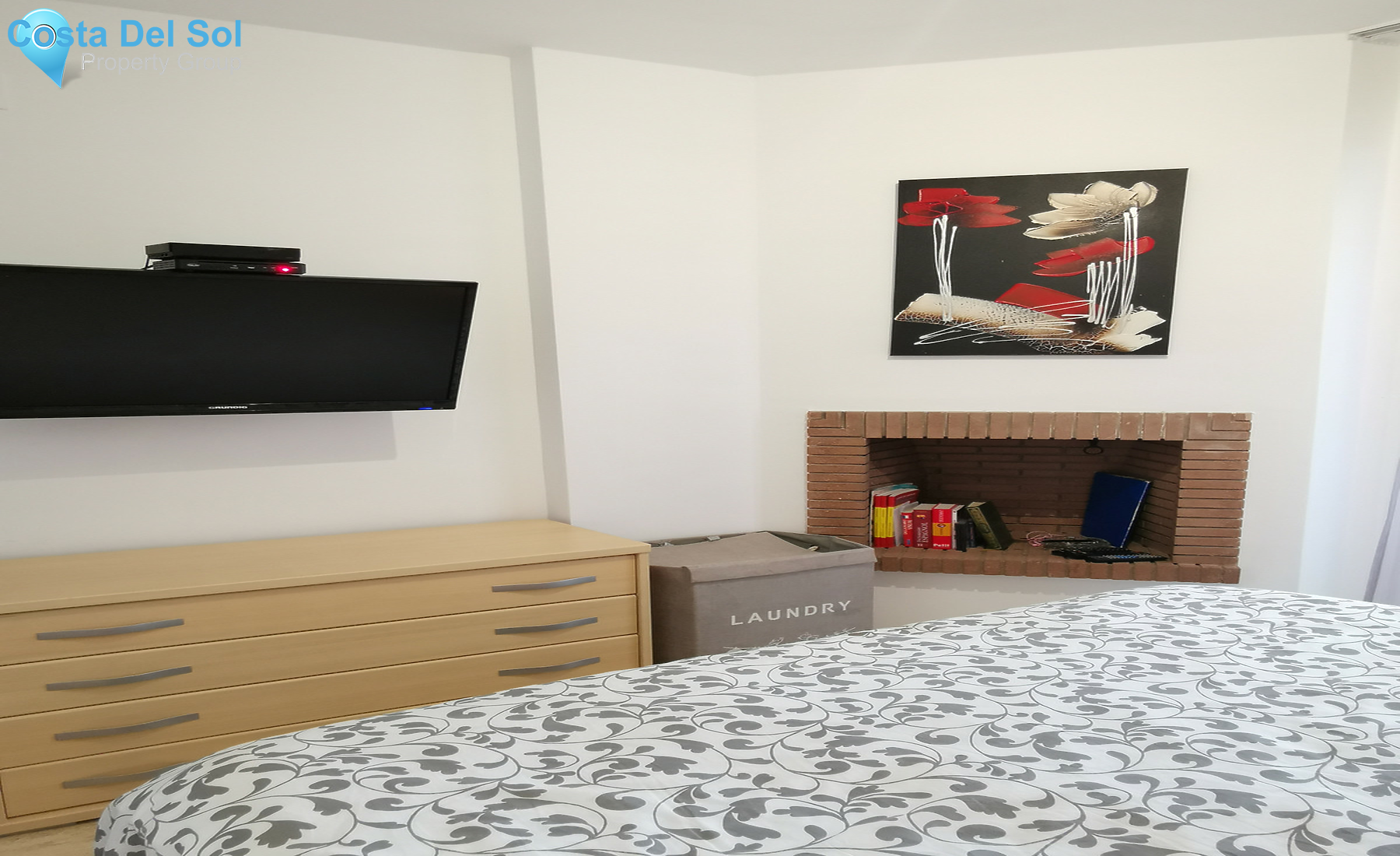 Middle Floor Apartment in Calahonda-1360703