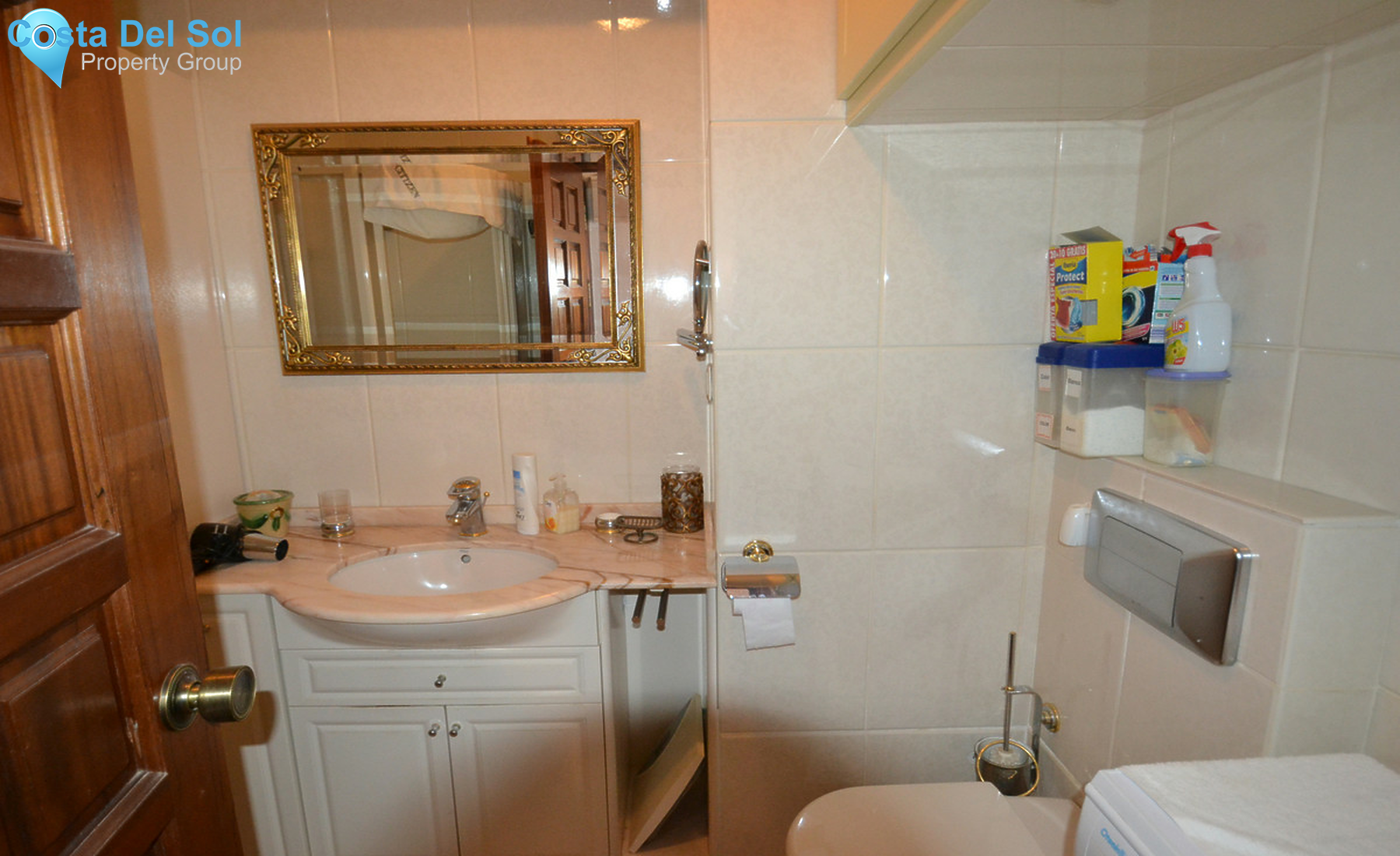 Middle Floor Apartment in Calahonda-1407328