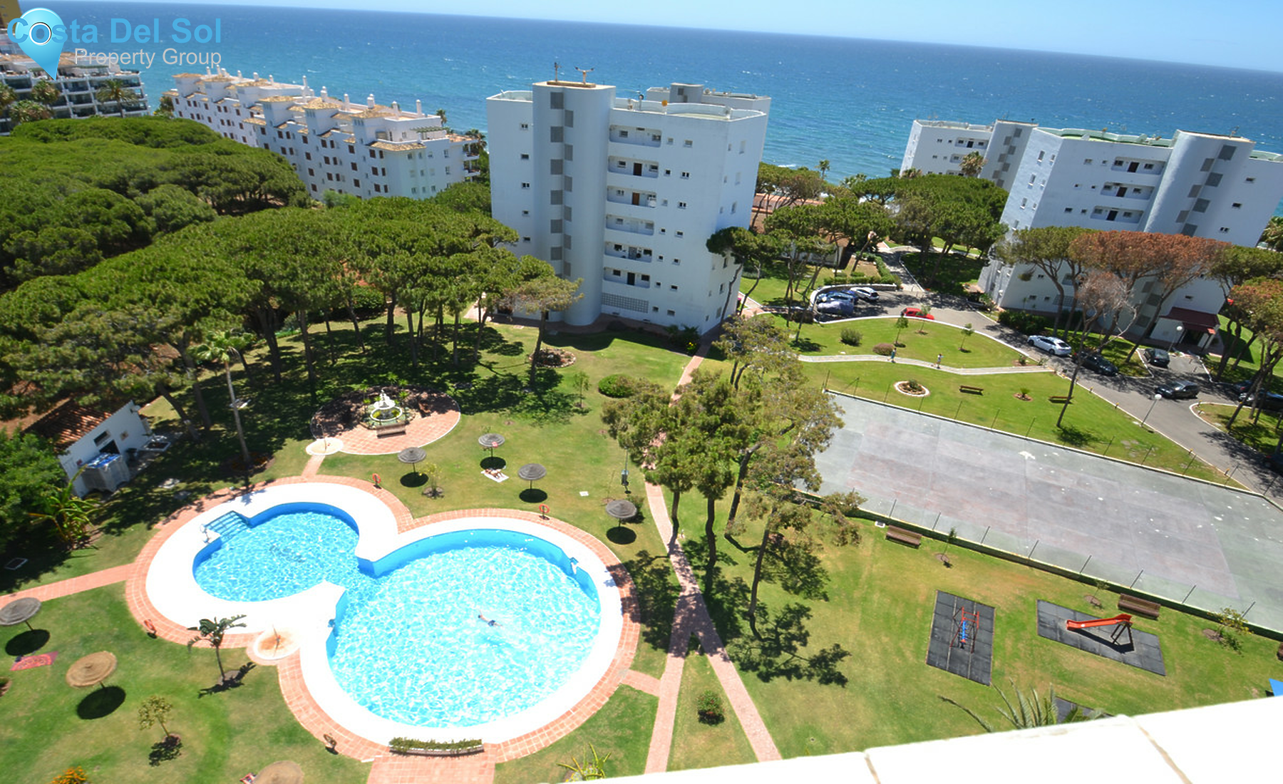 Middle Floor Apartment in Calahonda-1407329