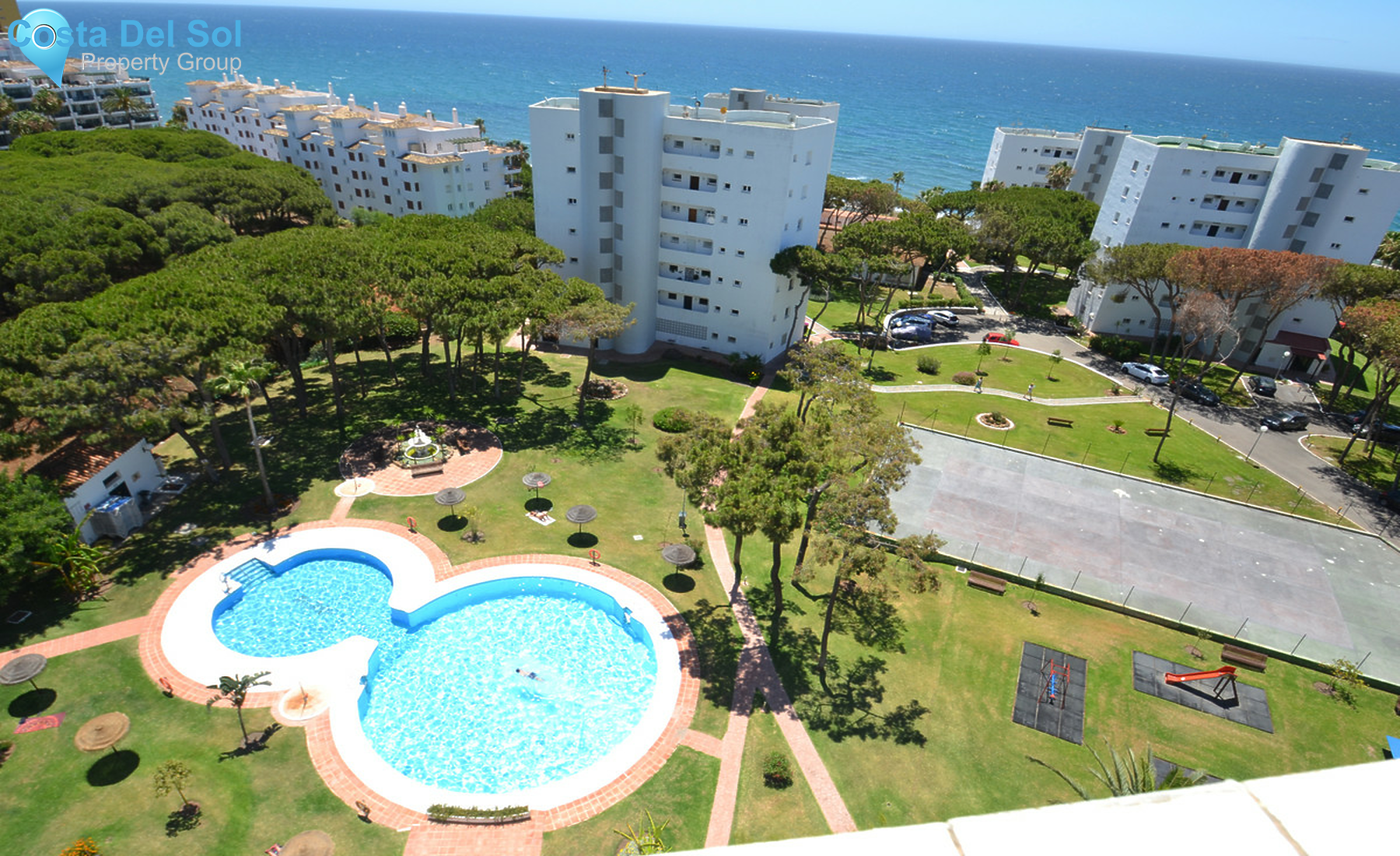 Middle Floor Apartment in Calahonda-1407318
