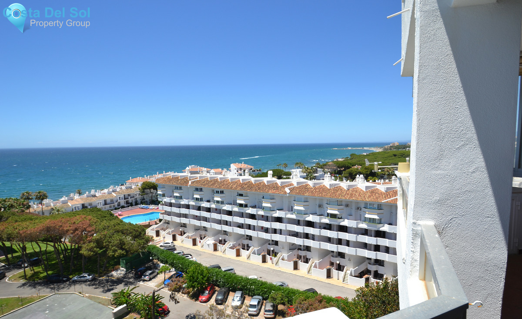 Middle Floor Apartment in Calahonda-1407319