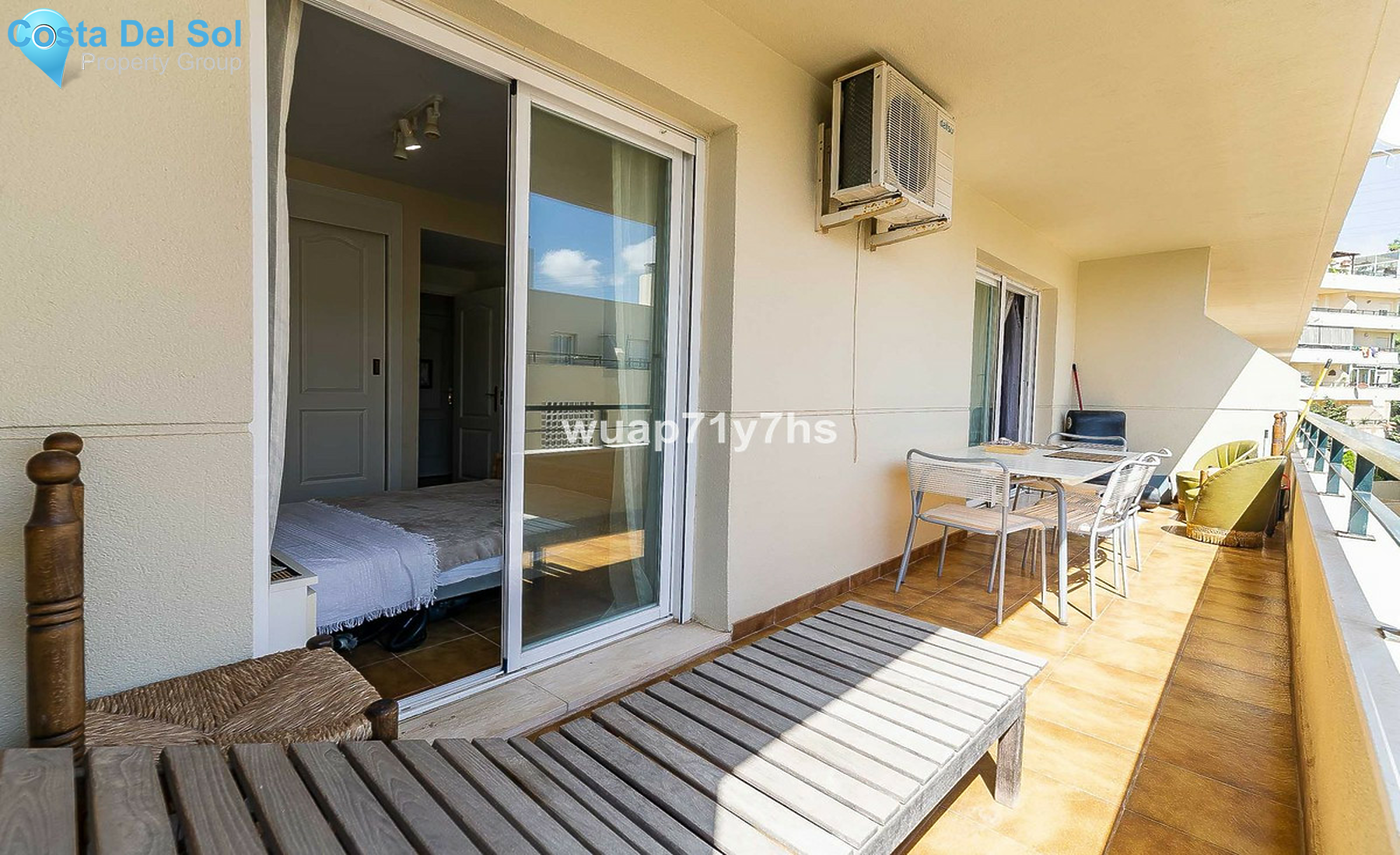 Middle Floor Apartment in Calahonda-1415530