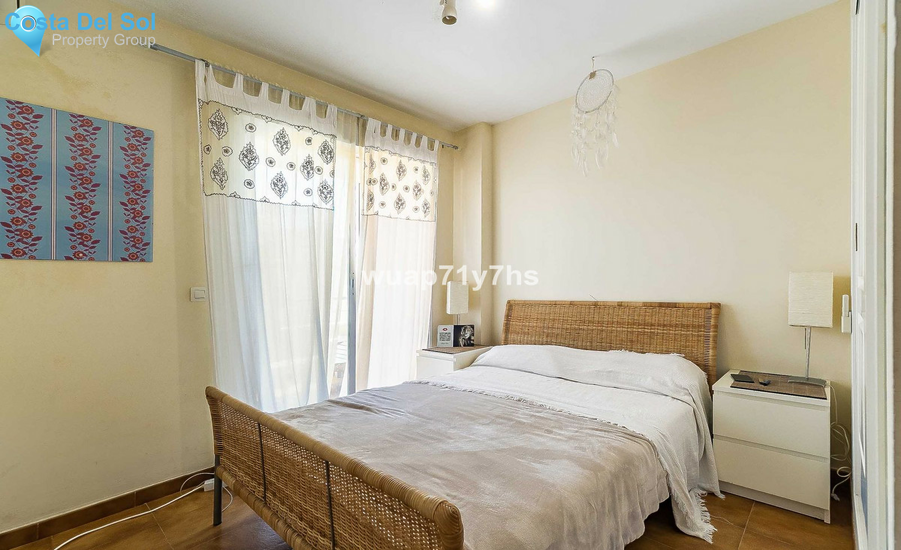 Middle Floor Apartment in Calahonda-1415526