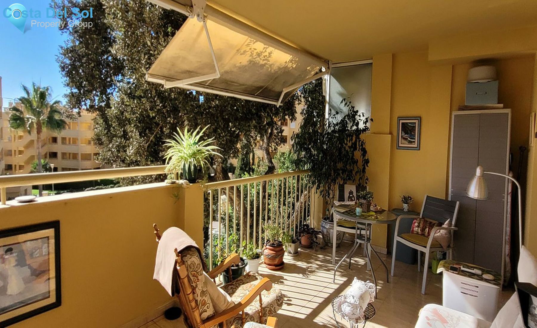 Middle Floor Apartment in Calahonda-1501192