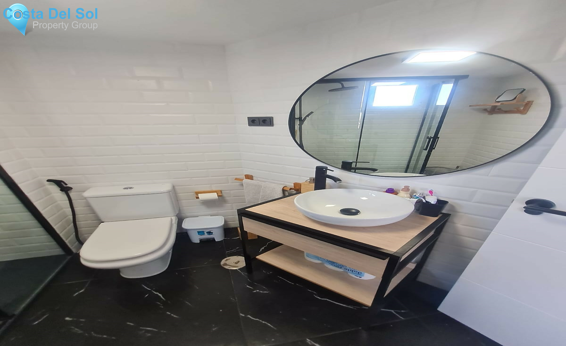 Middle Floor Apartment in Calahonda-1509539