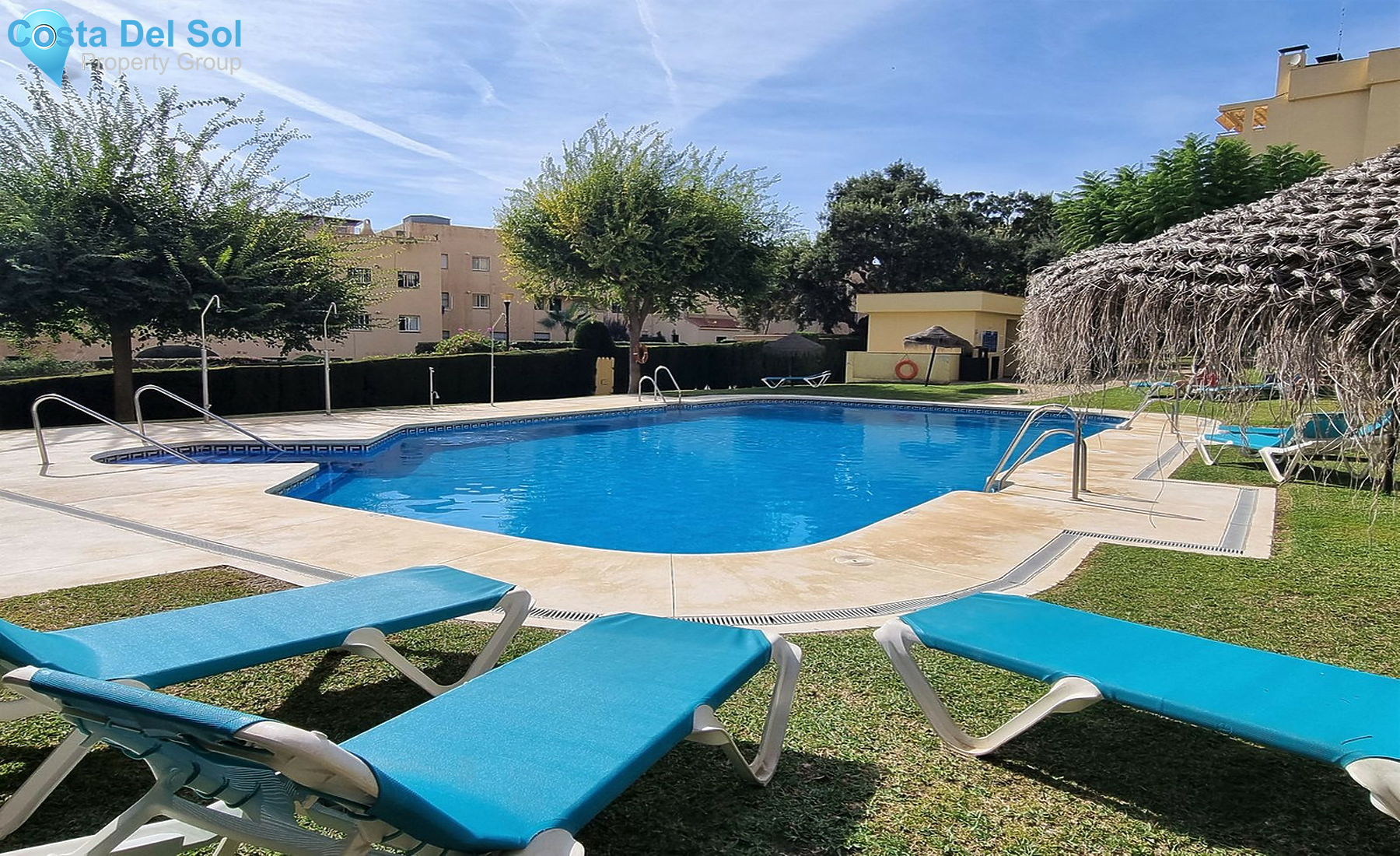 Middle Floor Apartment in Calahonda-1522377