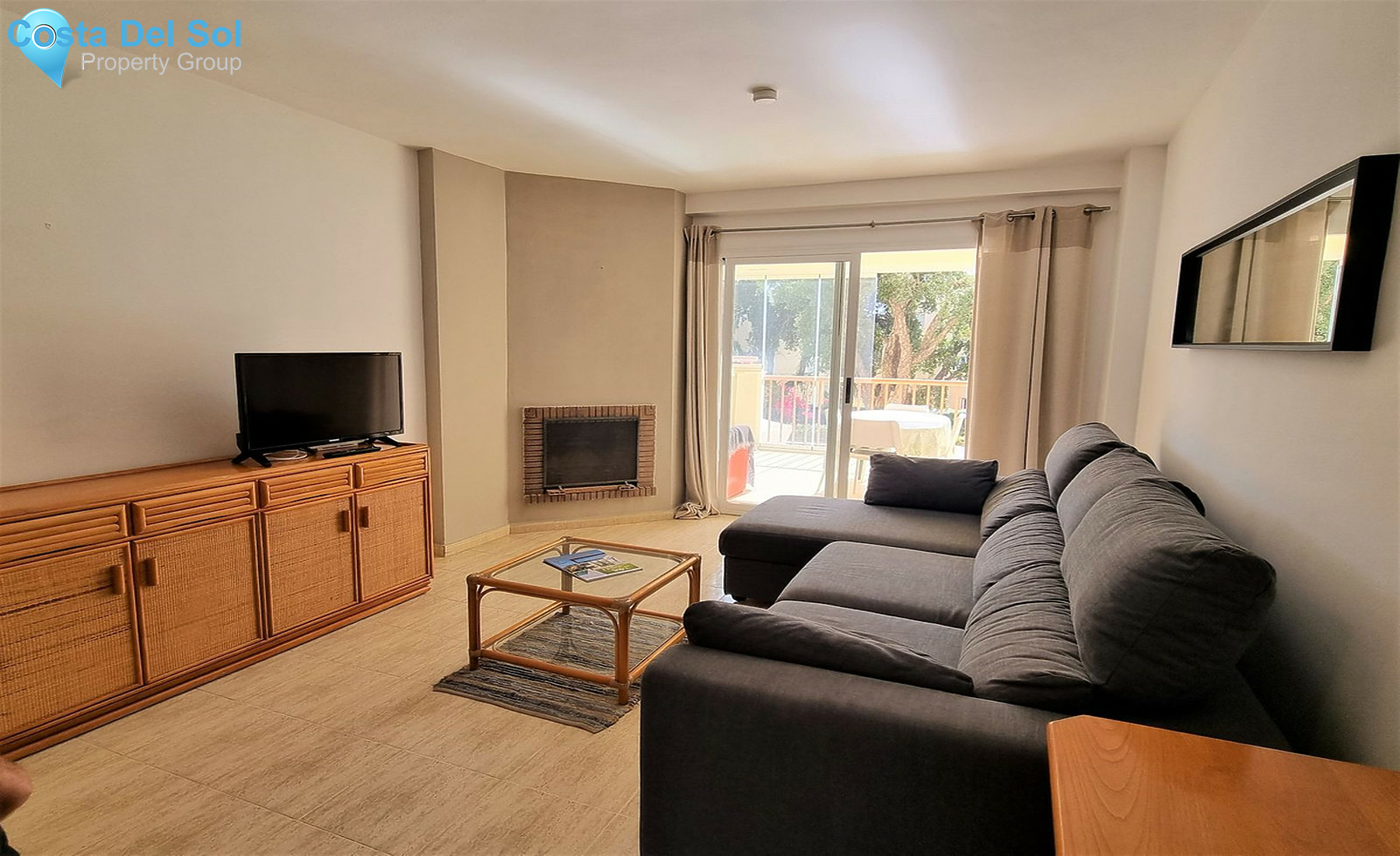 Middle Floor Apartment in Calahonda-1522387