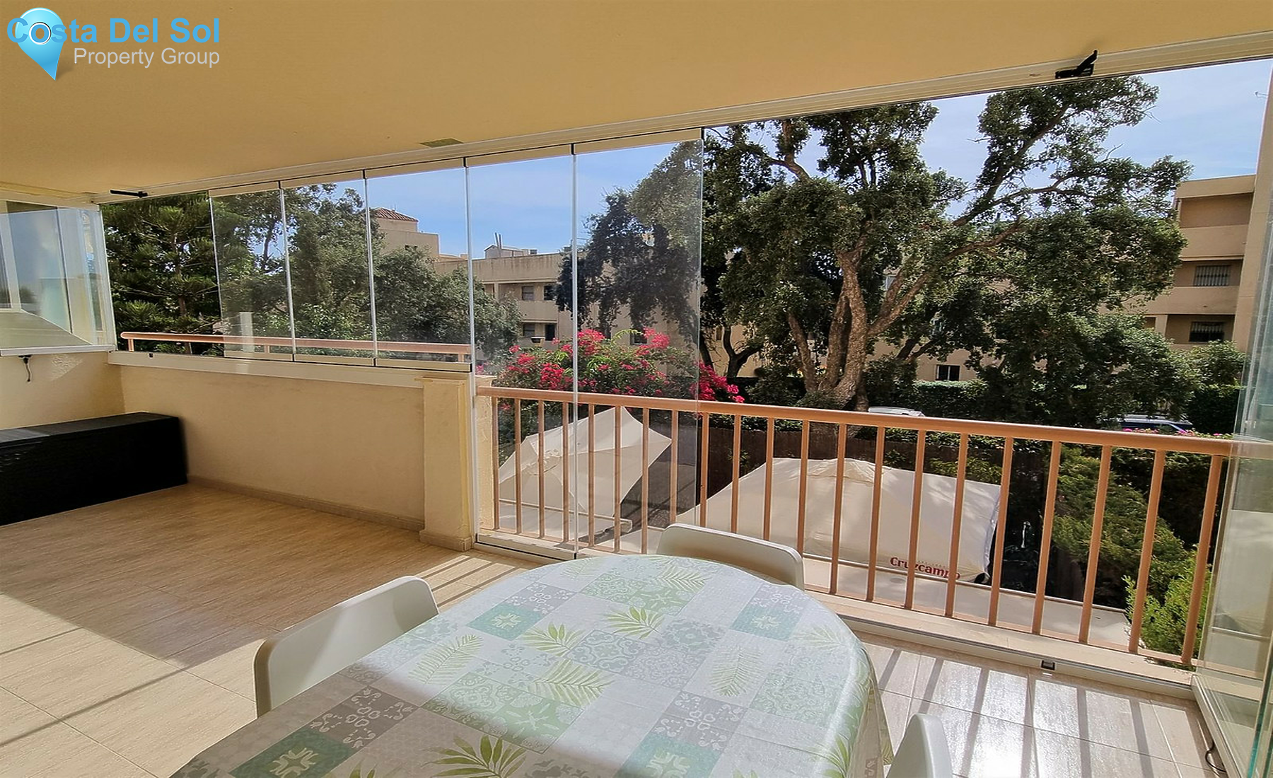 Middle Floor Apartment in Calahonda-1522388