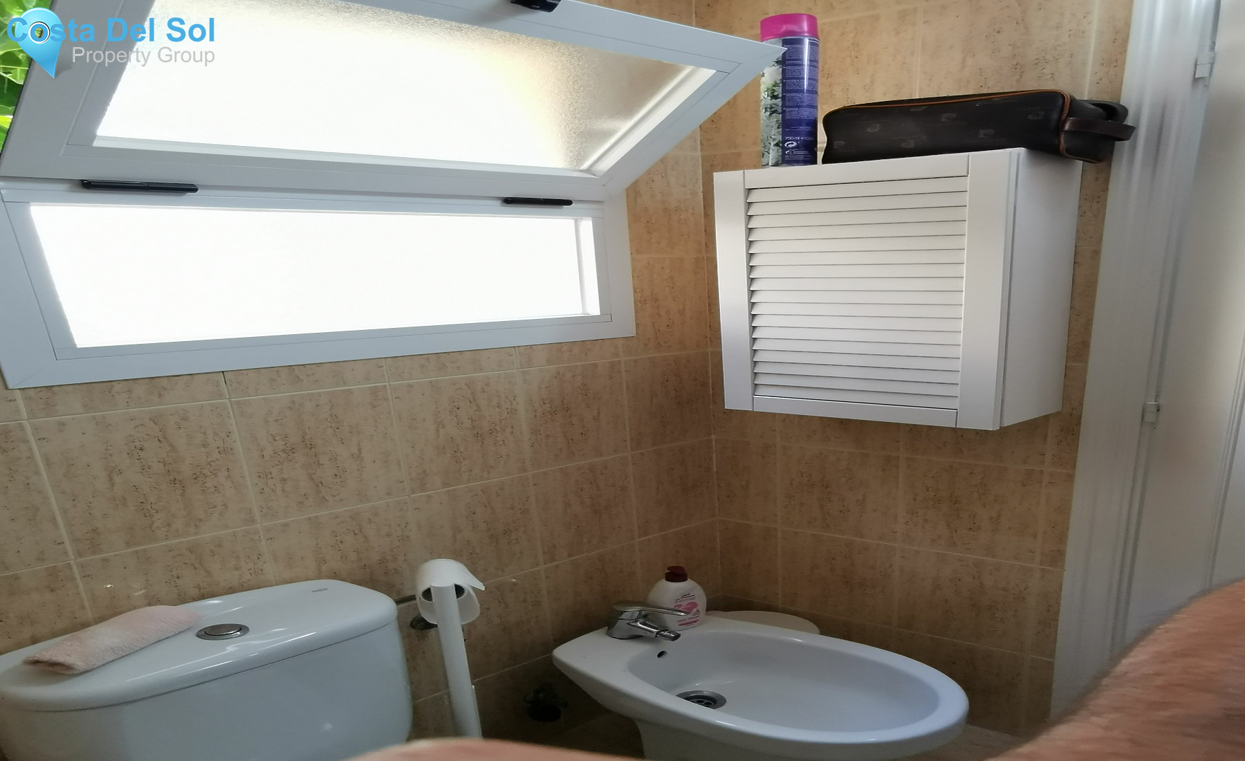 Middle Floor Apartment in Calahonda-1137258