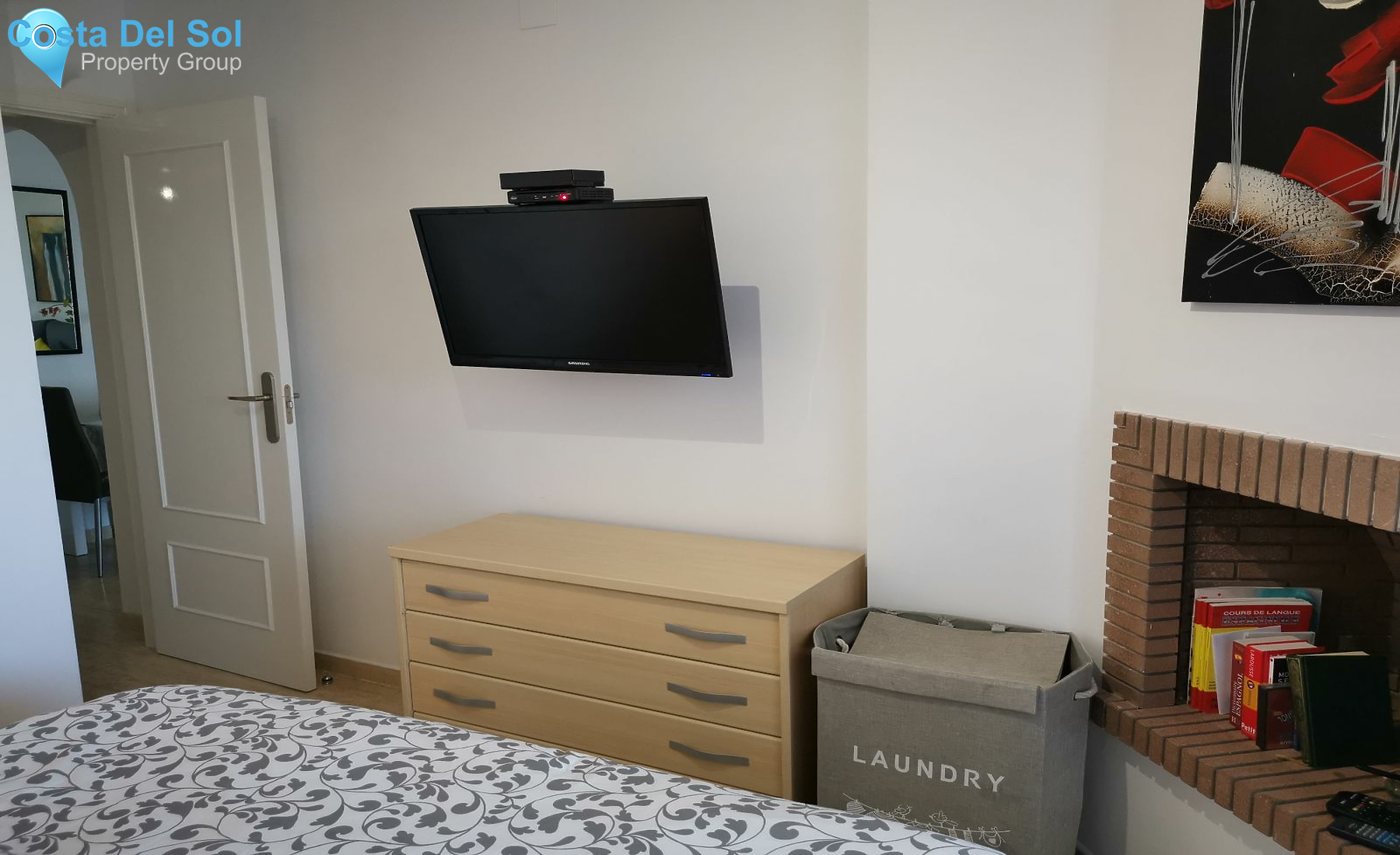 Middle Floor Apartment in Calahonda-1137263