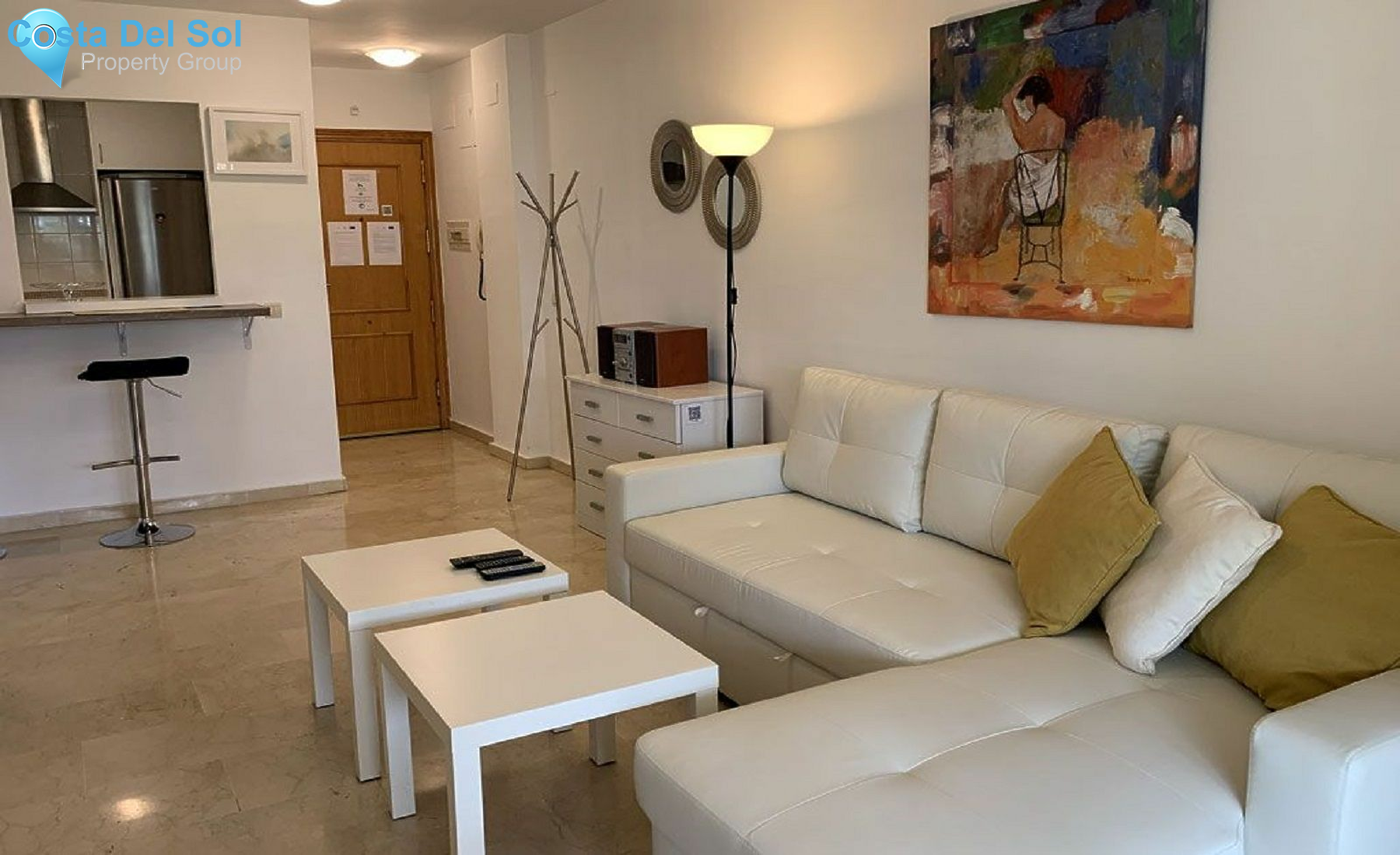 Middle Floor Apartment in Calahonda-1156879