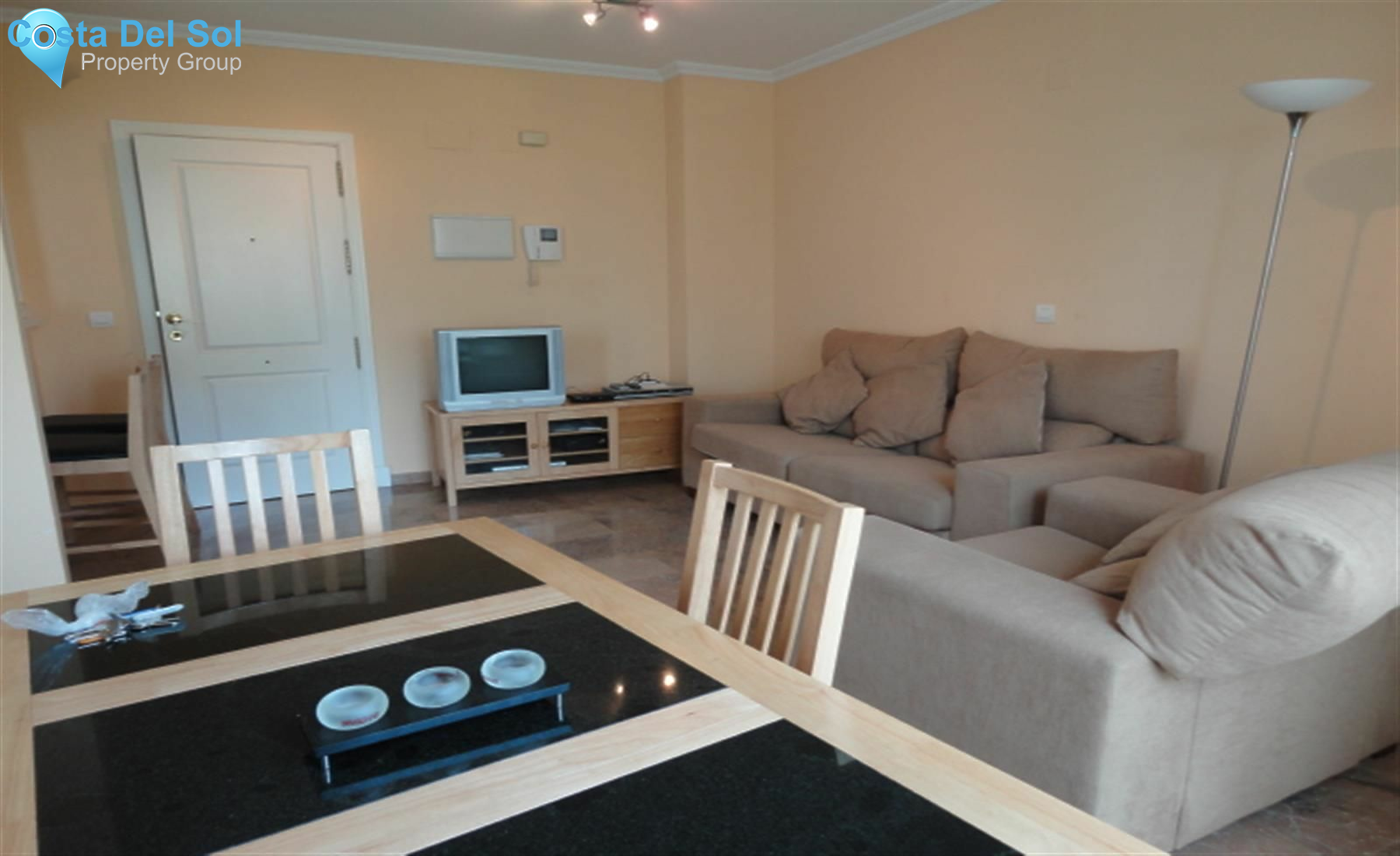 Middle Floor Apartment in Calahonda-1158173