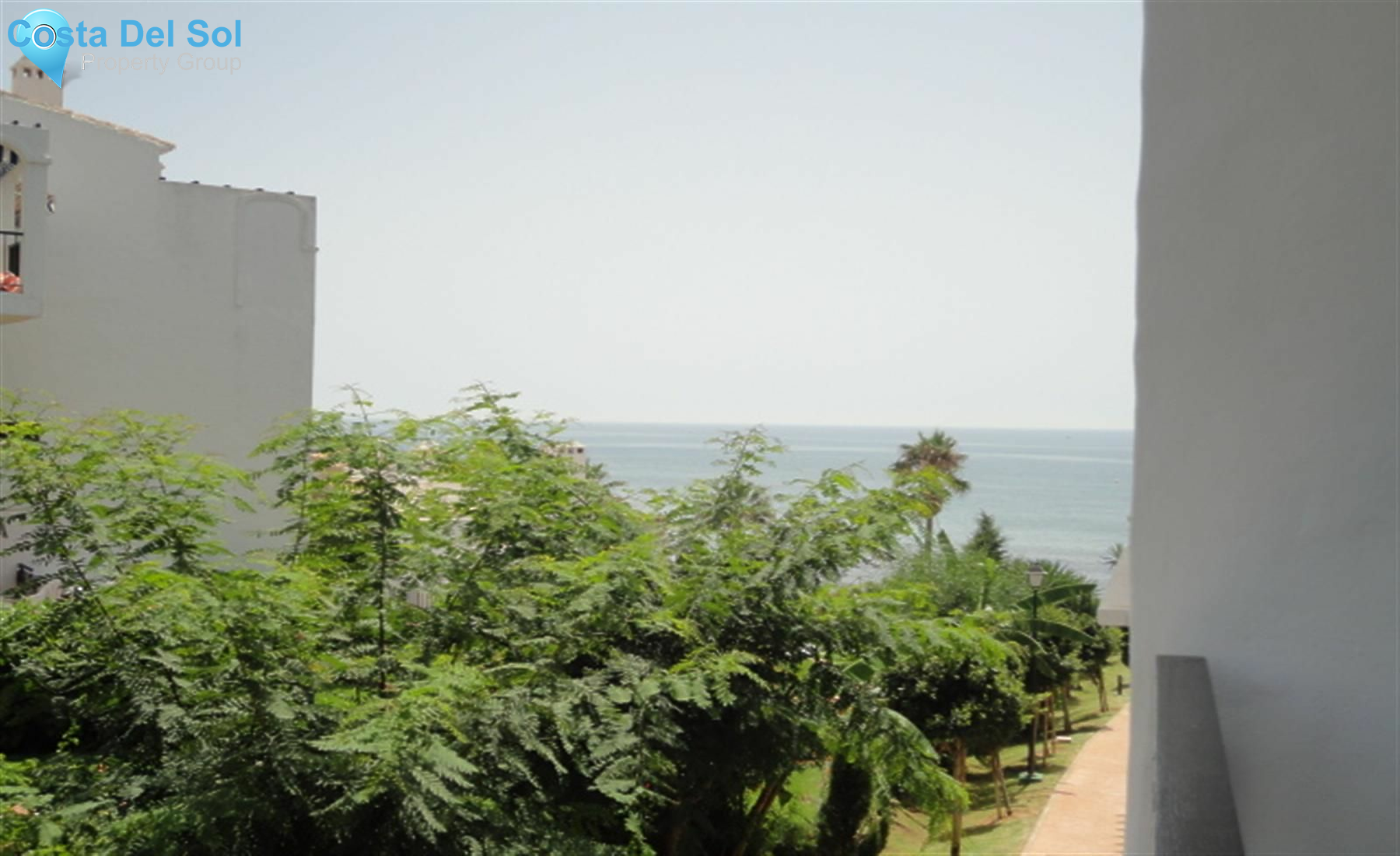 Middle Floor Apartment in Calahonda-1158161