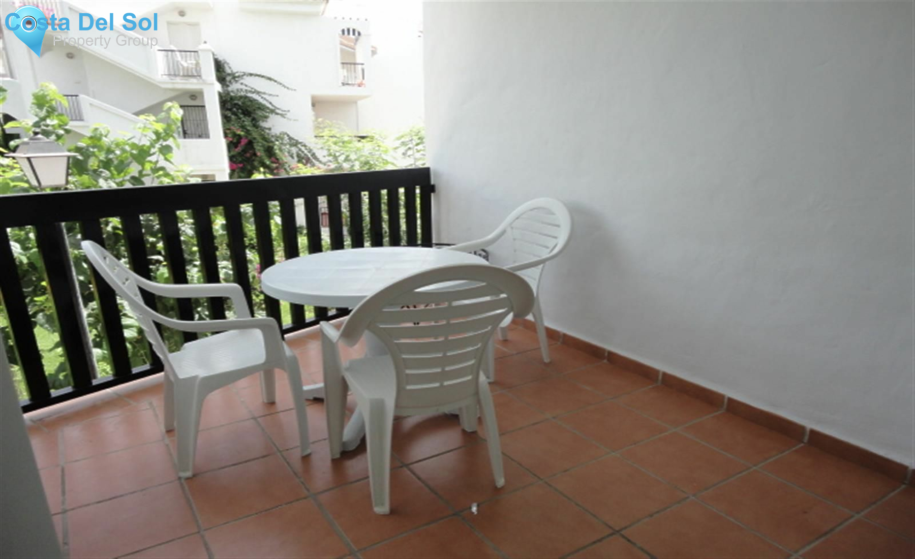Middle Floor Apartment in Calahonda-1158163