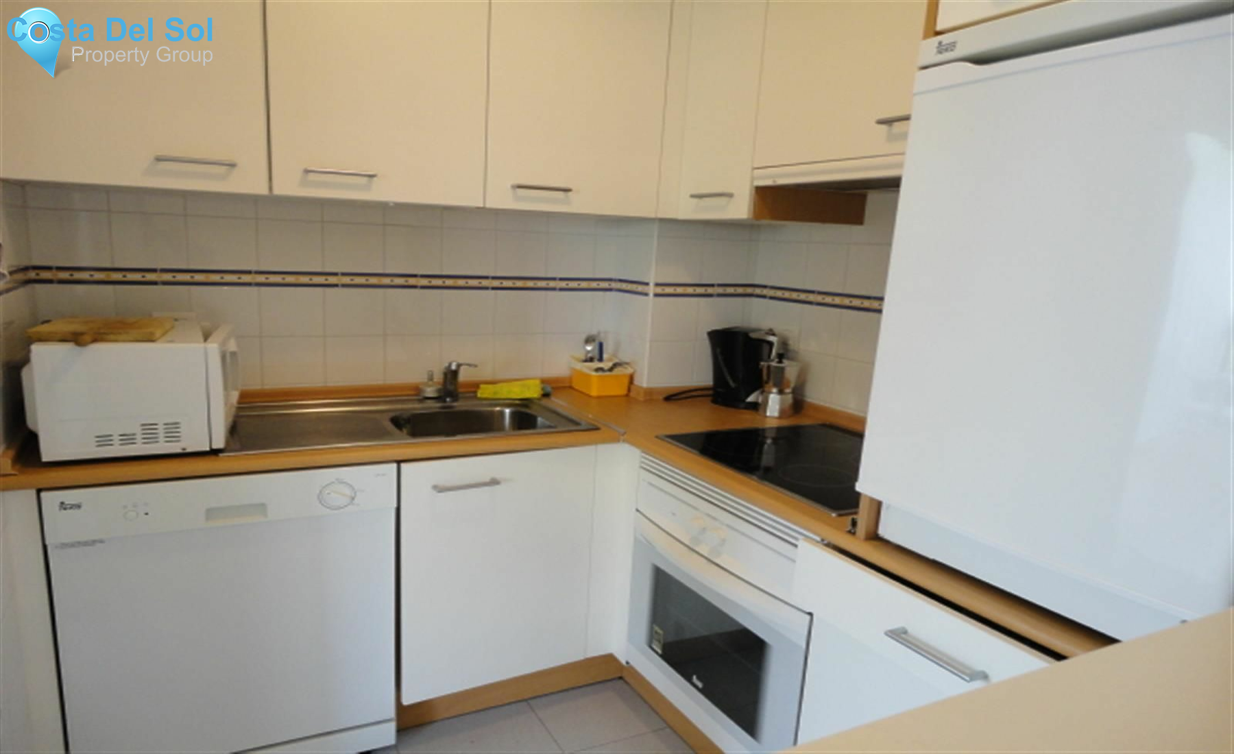 Middle Floor Apartment in Calahonda-1158166