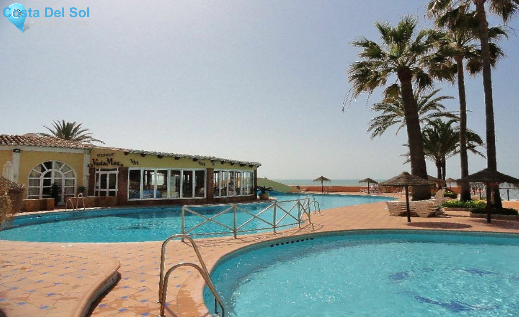 Middle Floor Apartment in Calahonda-1170247