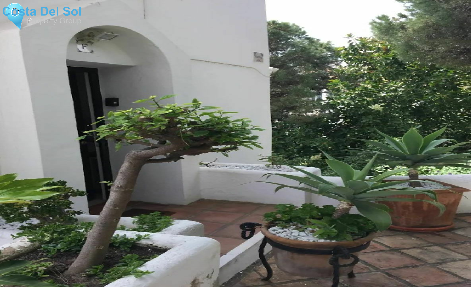 Middle Floor Apartment in Calahonda-1170252