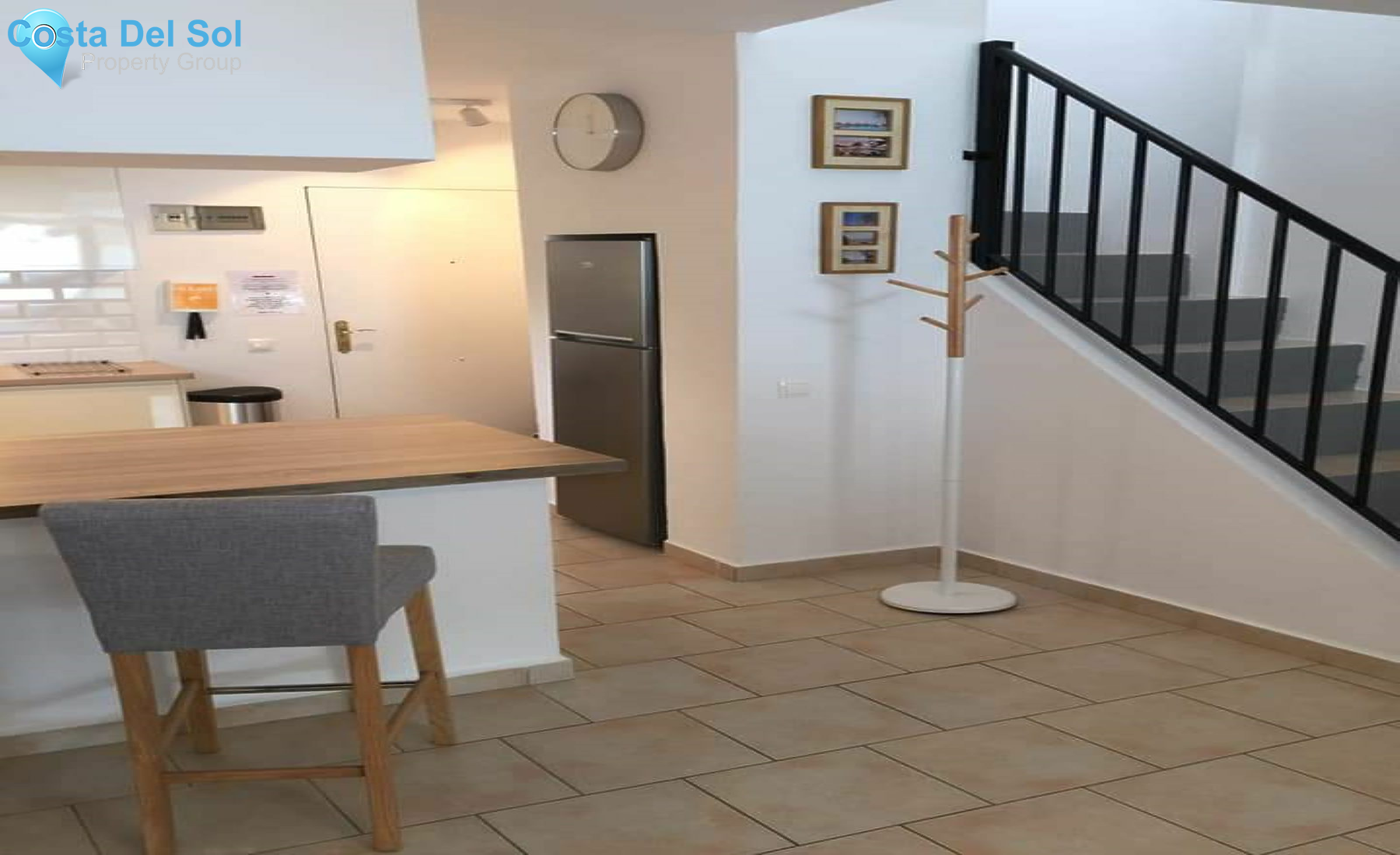 Middle Floor Apartment in Calahonda-1170244