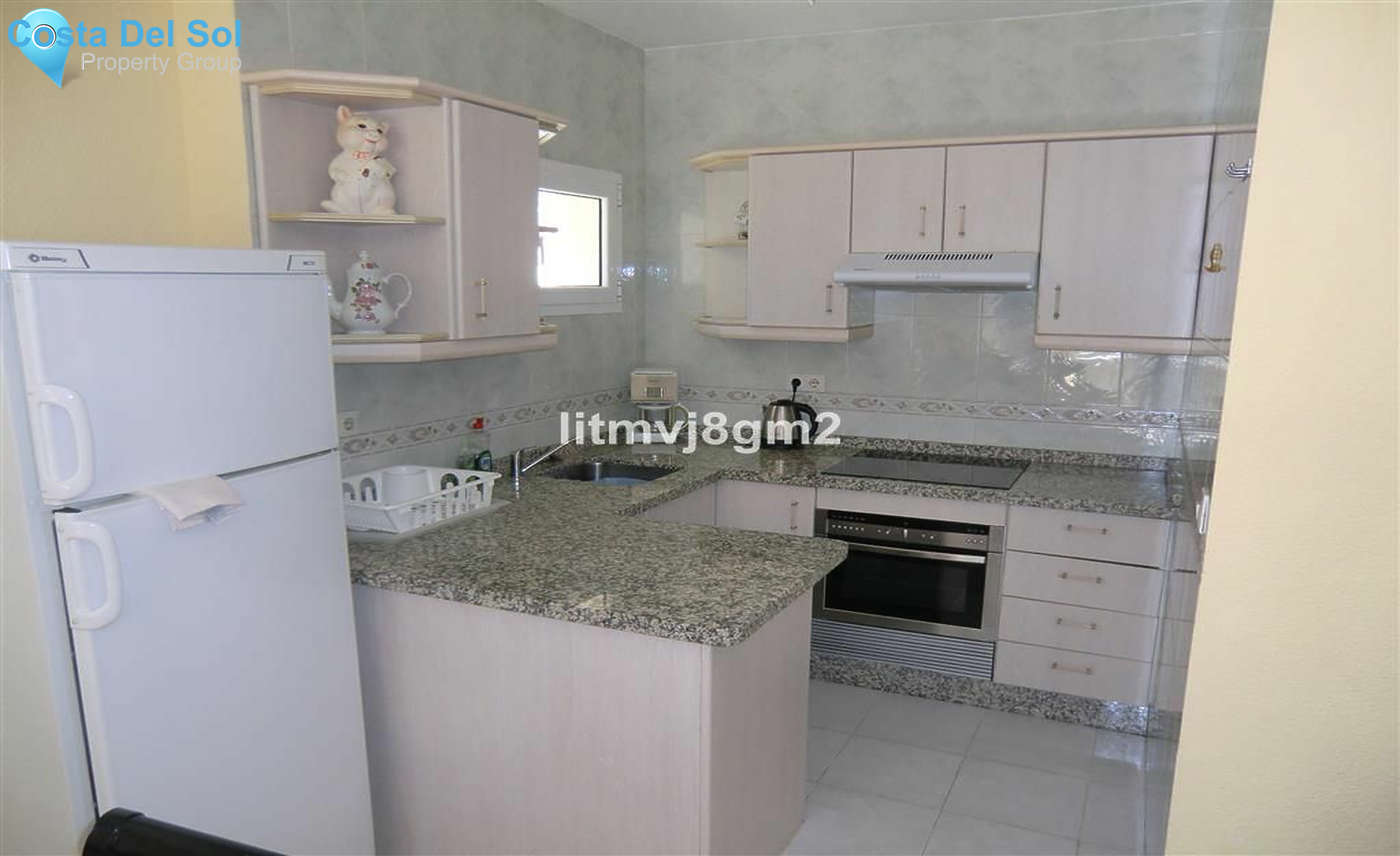 Middle Floor Apartment in Calahonda-1171540