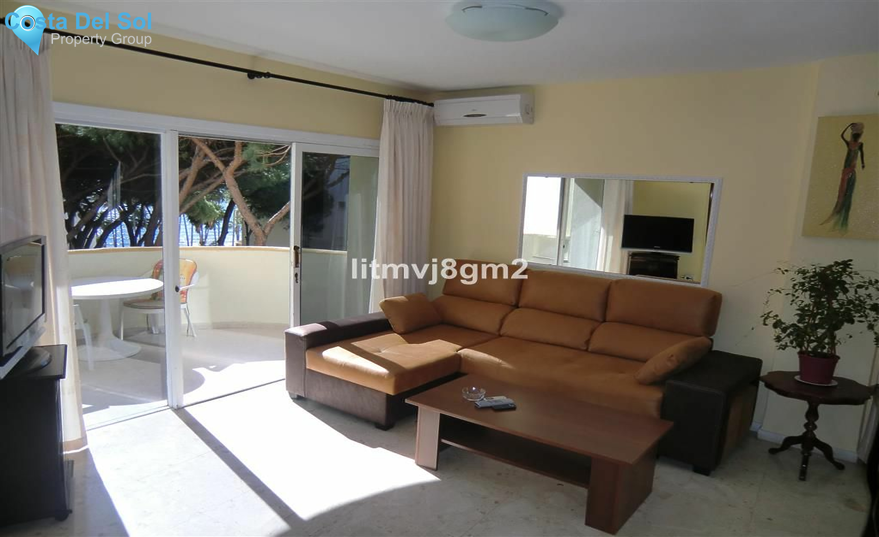 Middle Floor Apartment in Calahonda-1171537