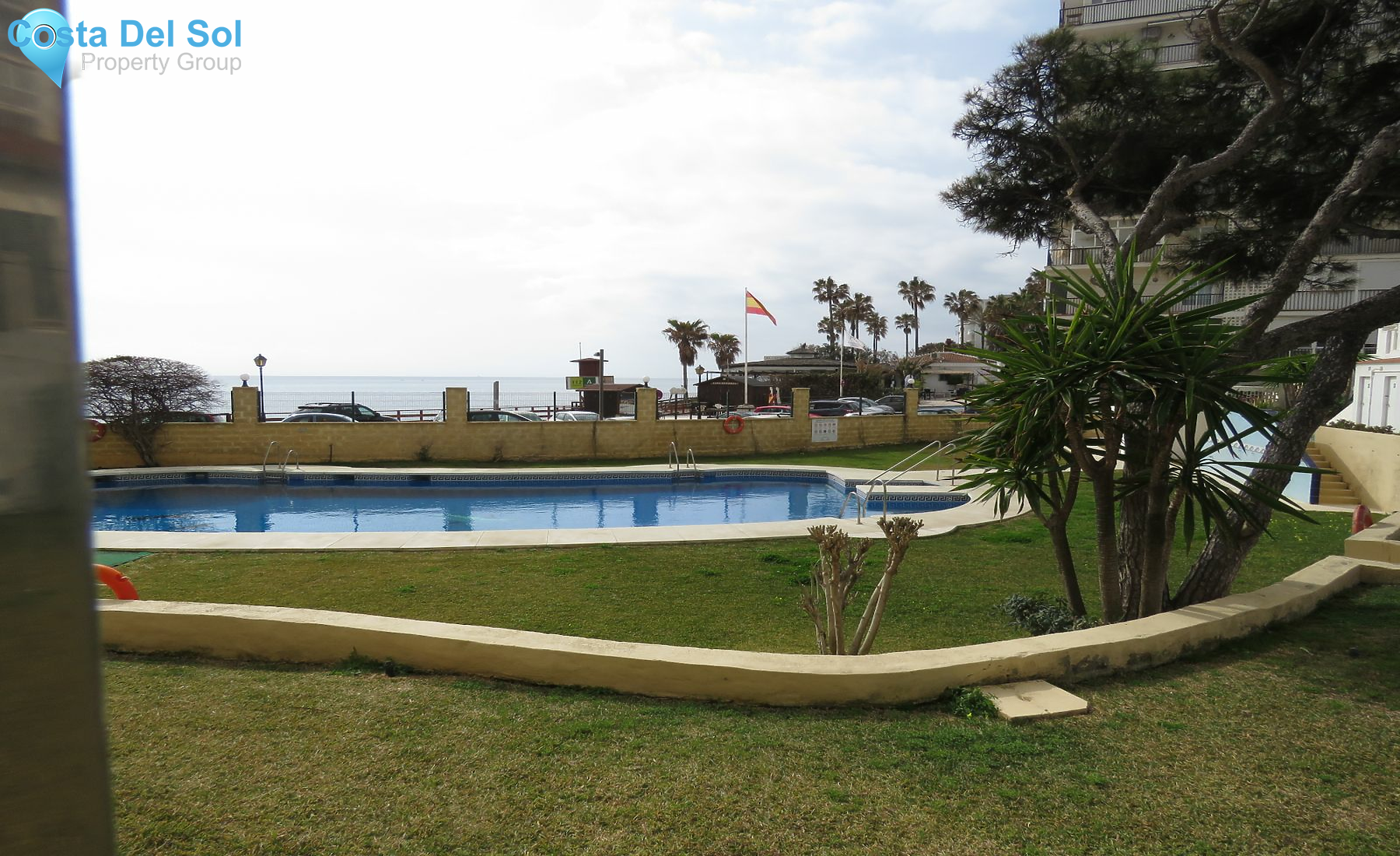 Middle Floor Apartment in Calahonda-1203698