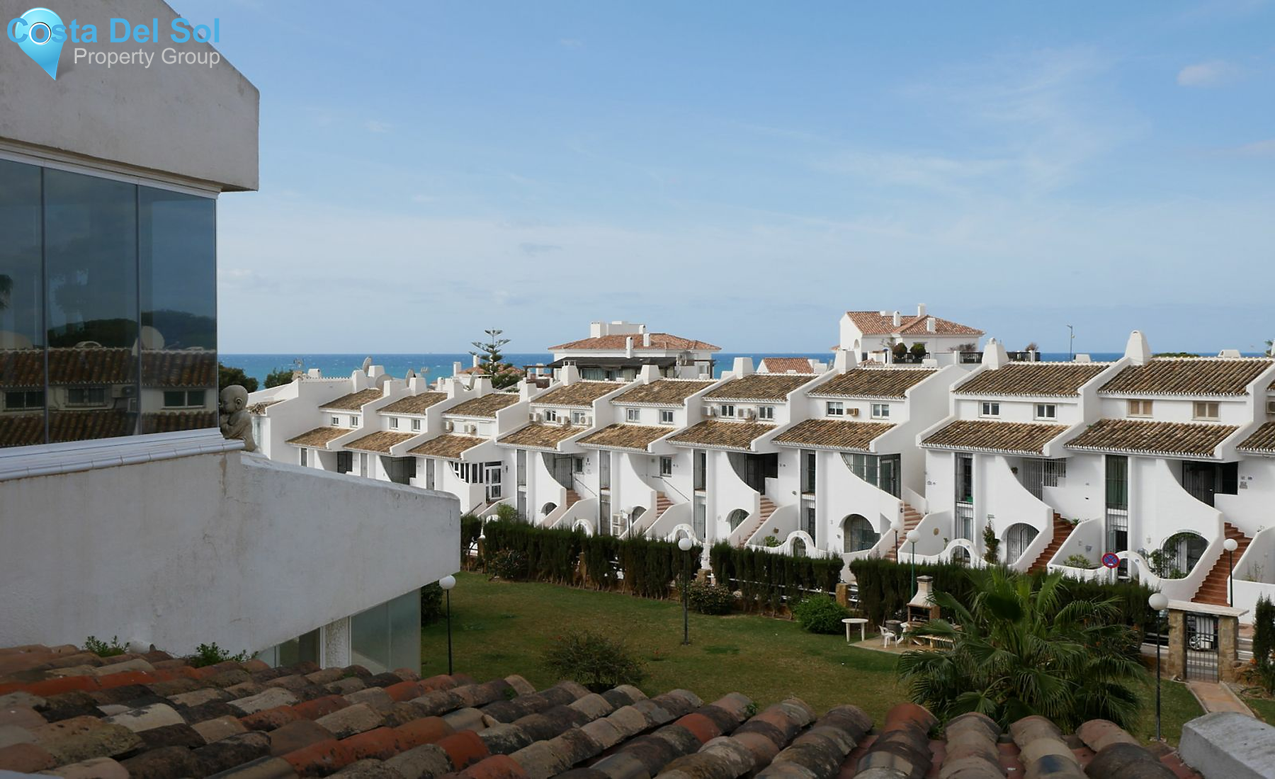 Middle Floor Apartment in Calahonda-1212896