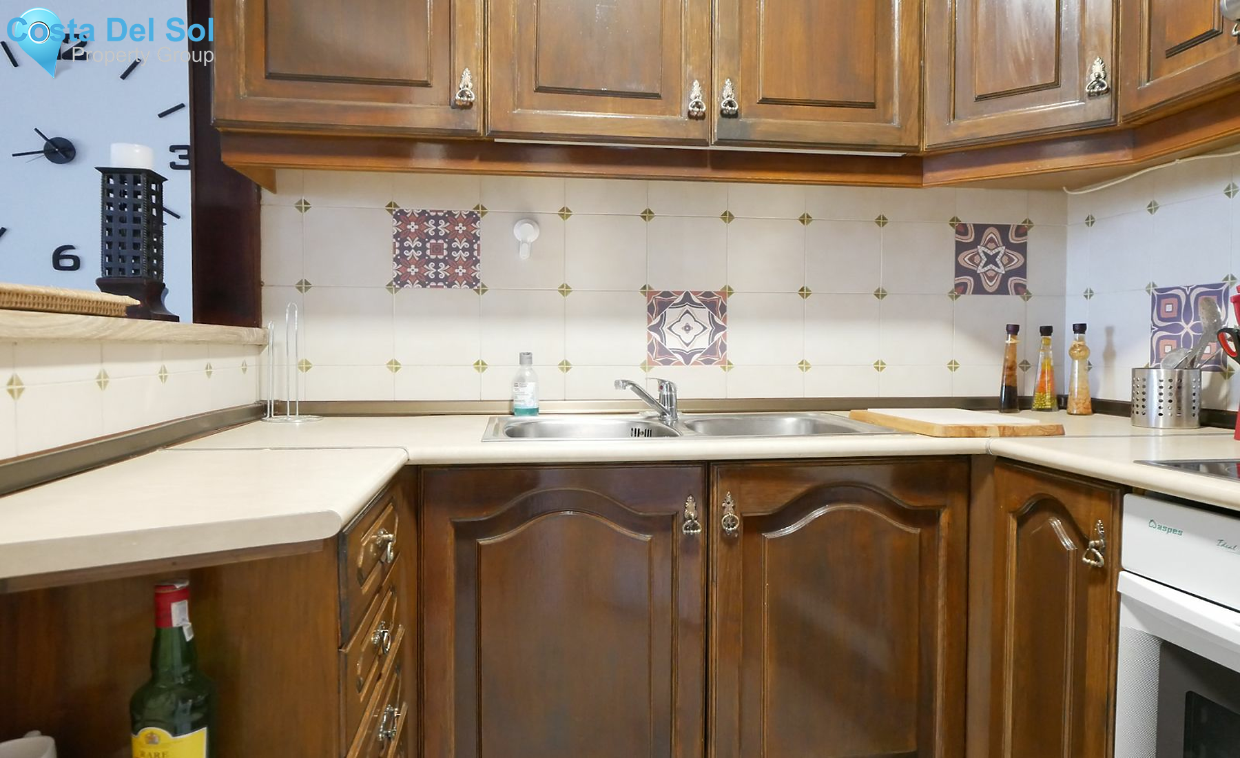 Middle Floor Apartment in Calahonda-1212885