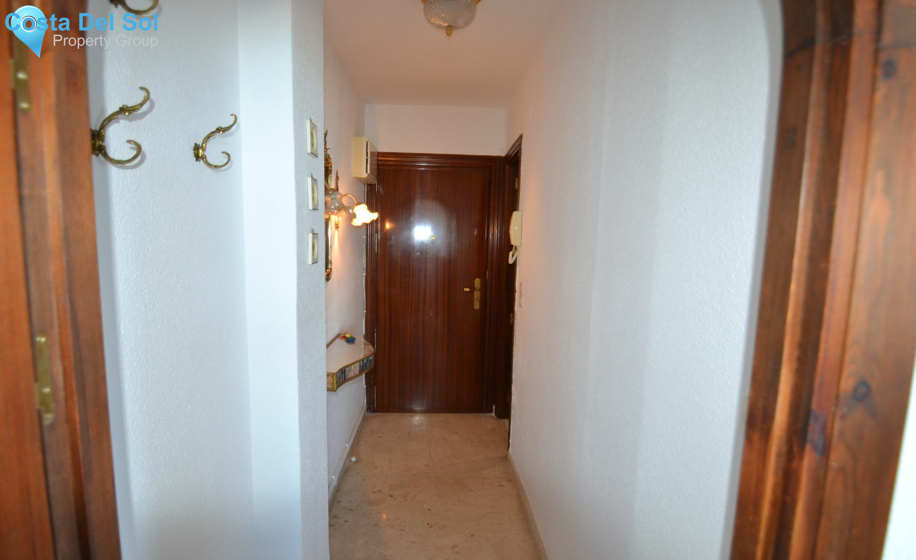 Middle Floor Apartment in Calahonda-1423809