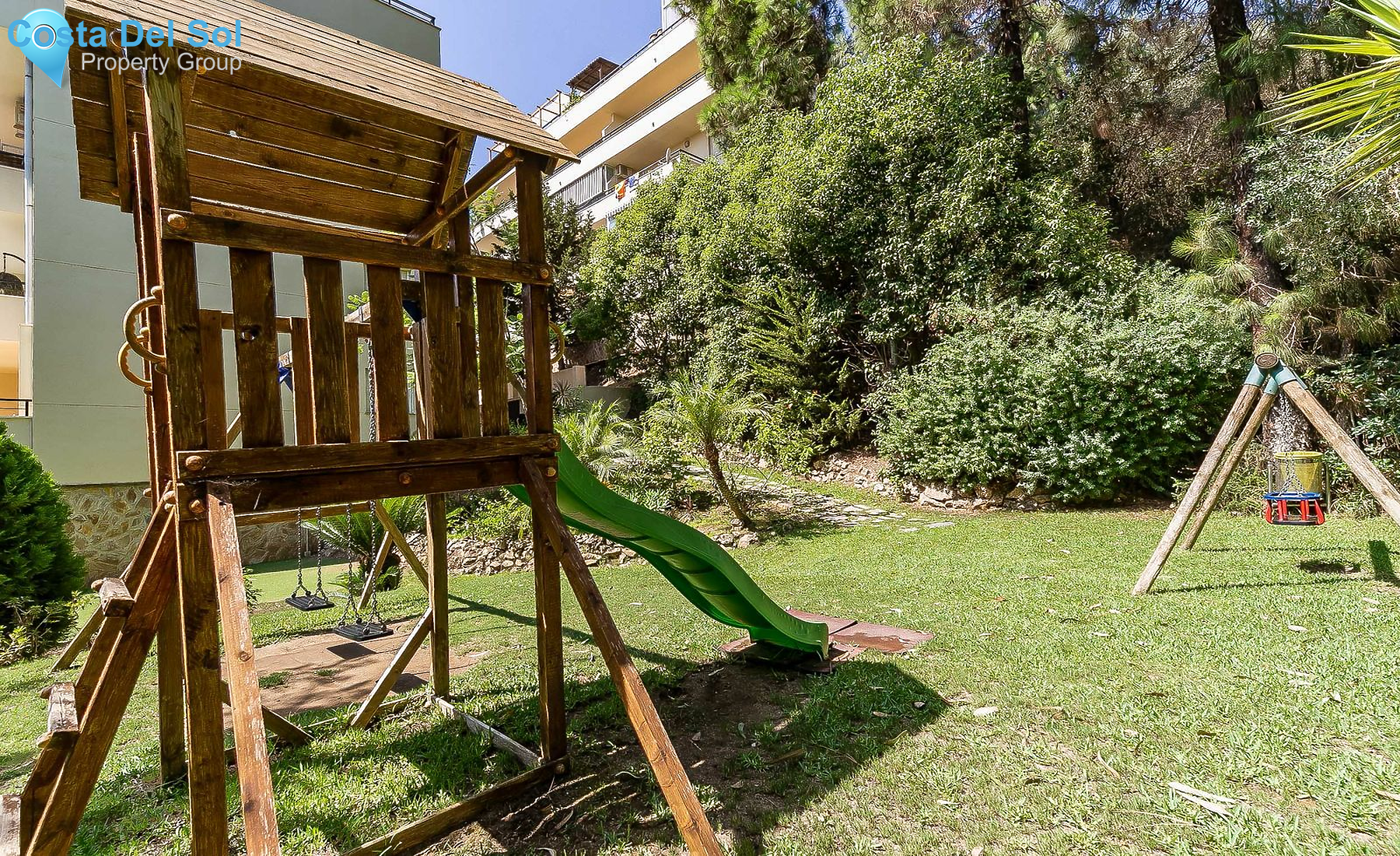 Middle Floor Apartment in Calahonda-1494887