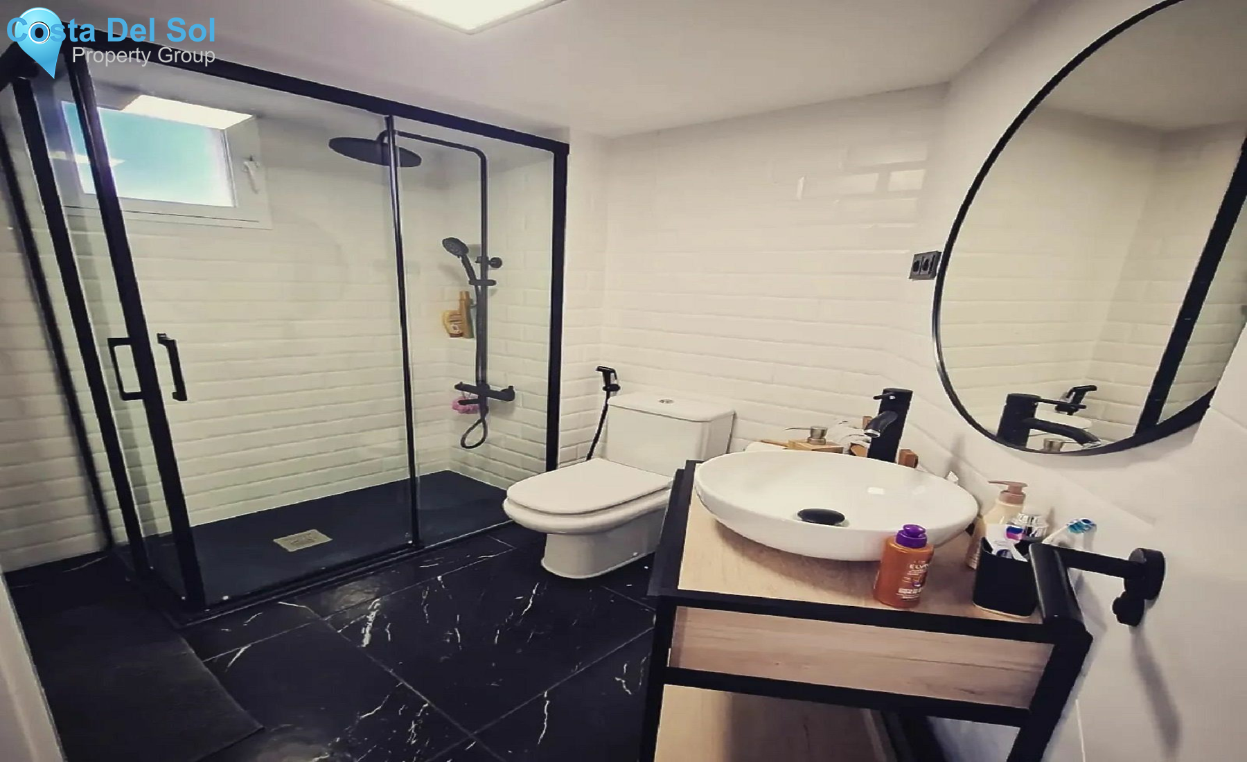 Middle Floor Apartment in Calahonda-1514349