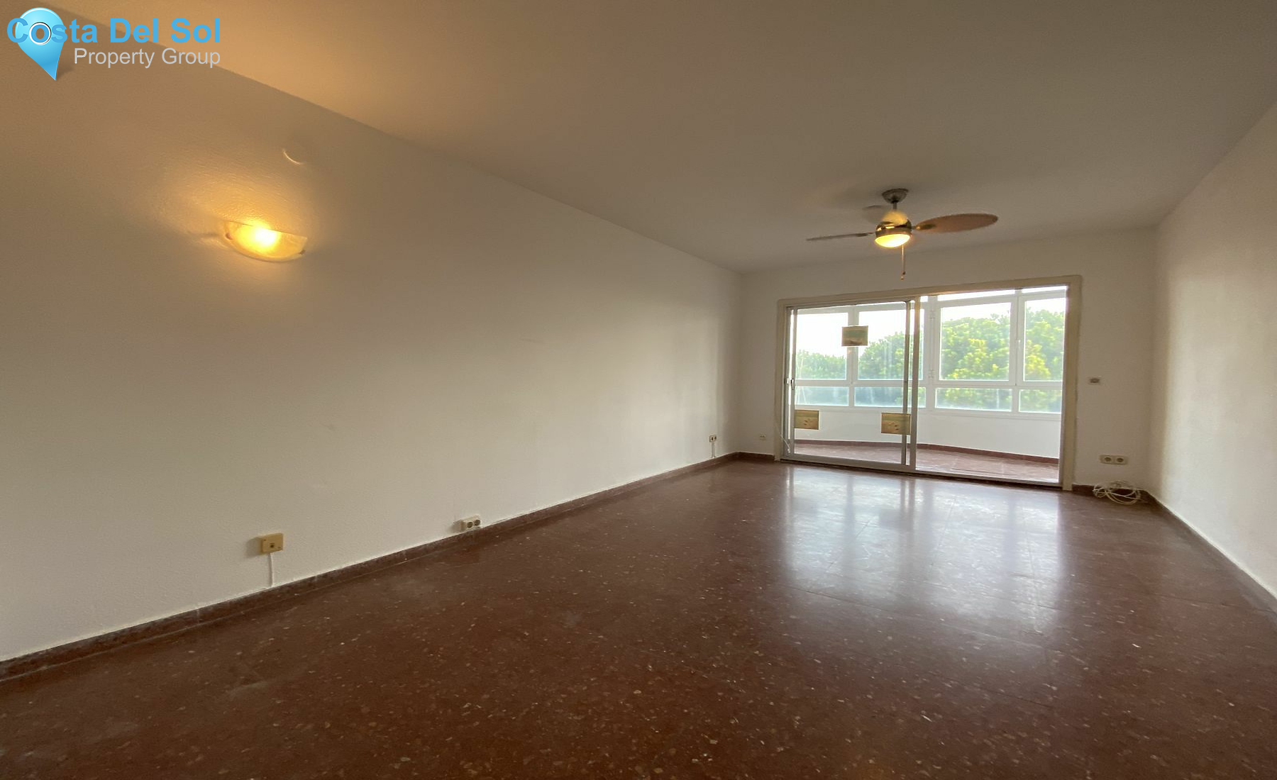 Middle Floor Apartment in Calahonda-1553971