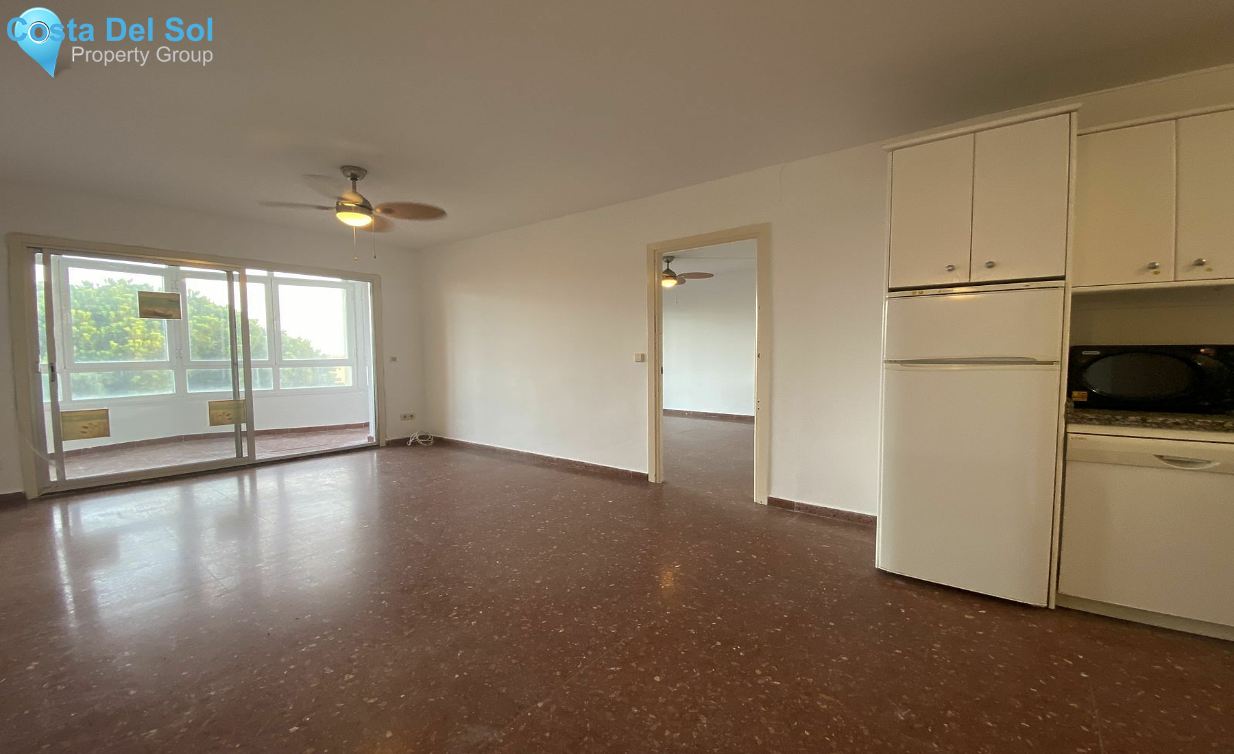 Middle Floor Apartment in Calahonda-1553972