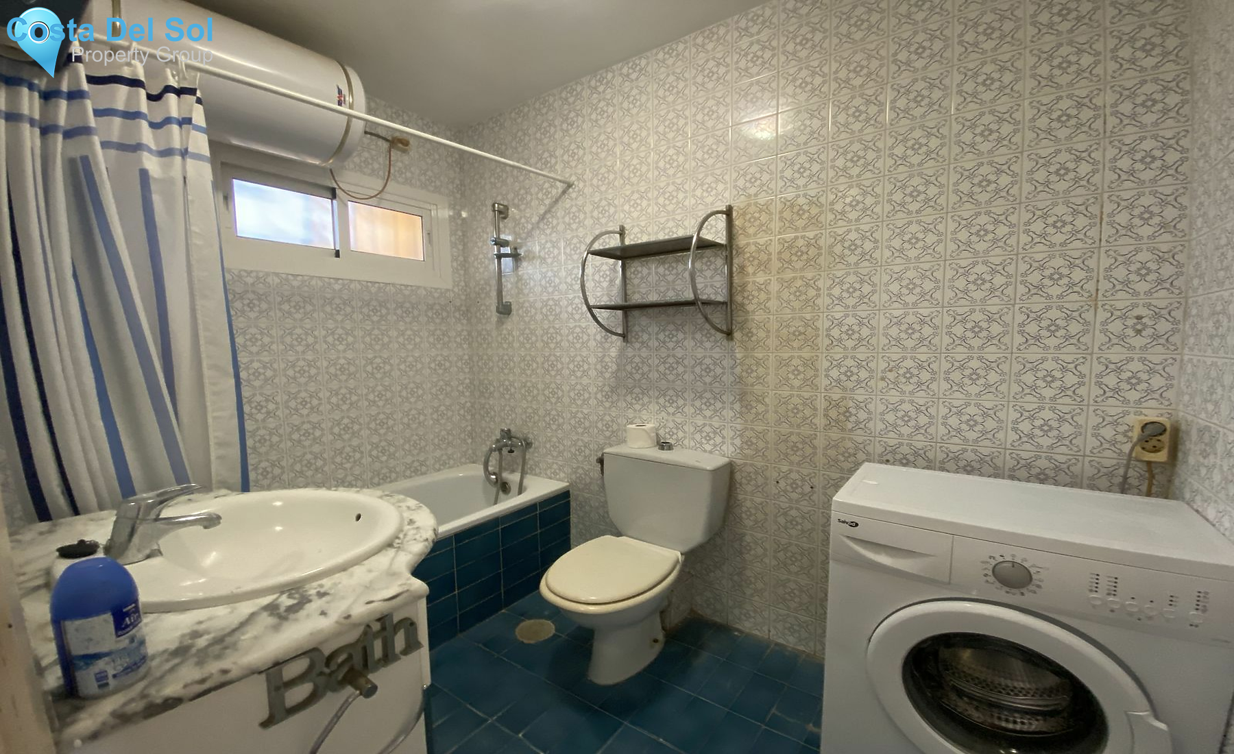Middle Floor Apartment in Calahonda-1553975