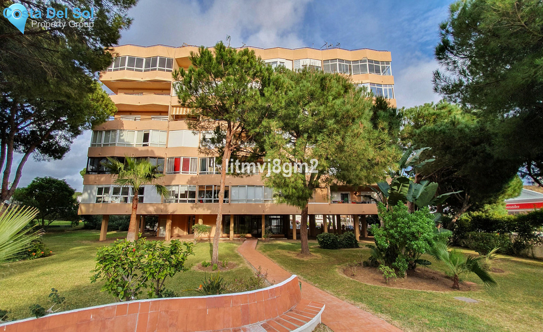 Middle Floor Apartment in Calypso-1326818
