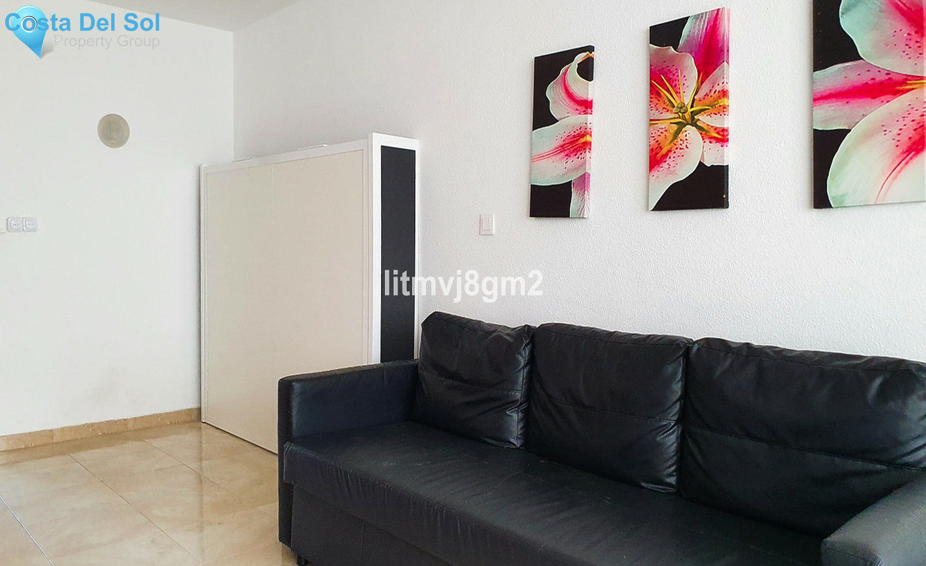 Middle Floor Apartment in Calypso-1326812