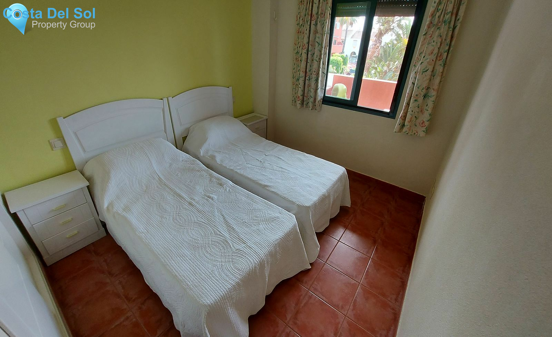 Middle Floor Apartment in Casares Playa-1159310