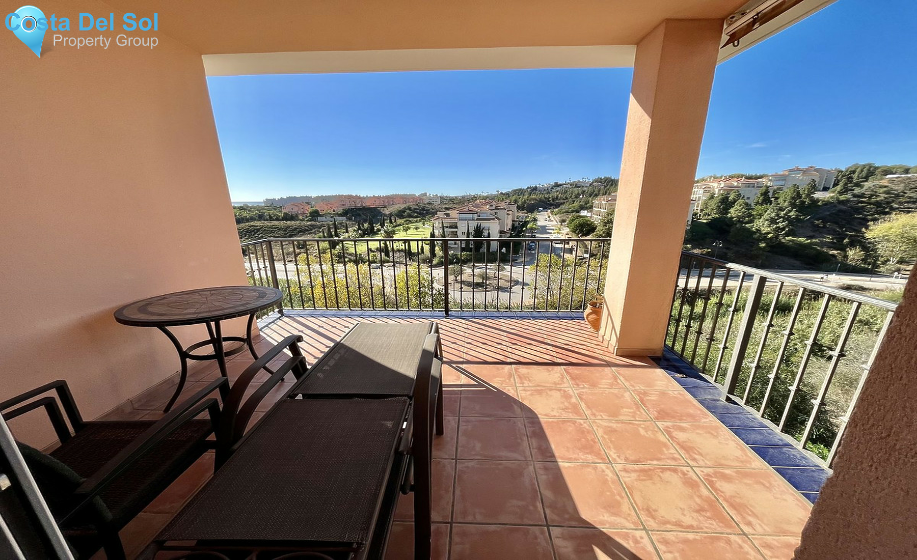 Middle Floor Apartment in El Faro-1560881