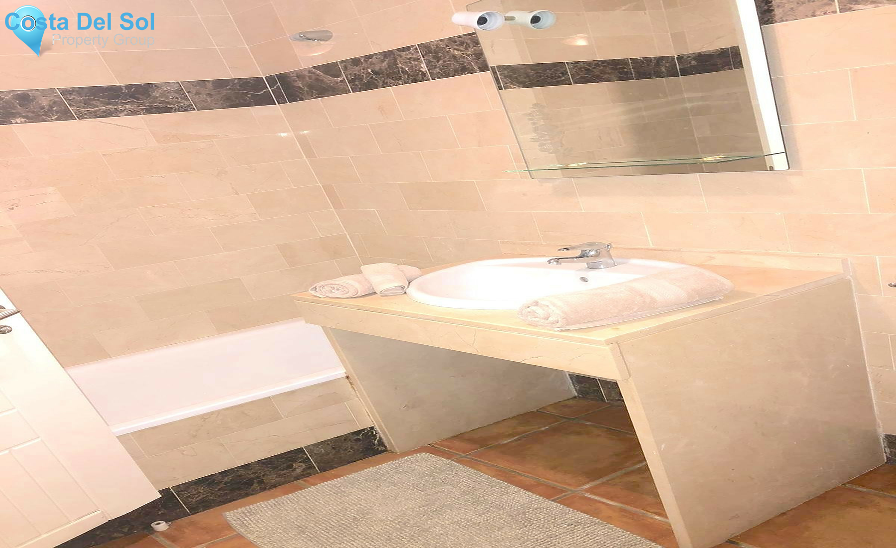 Middle Floor Apartment in El Paraiso-1308109