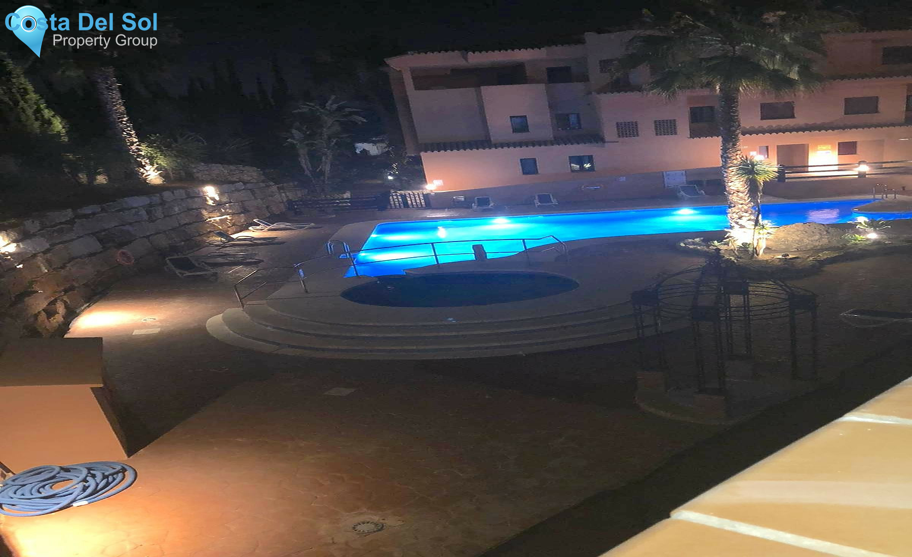 Middle Floor Apartment in El Paraiso-1308111