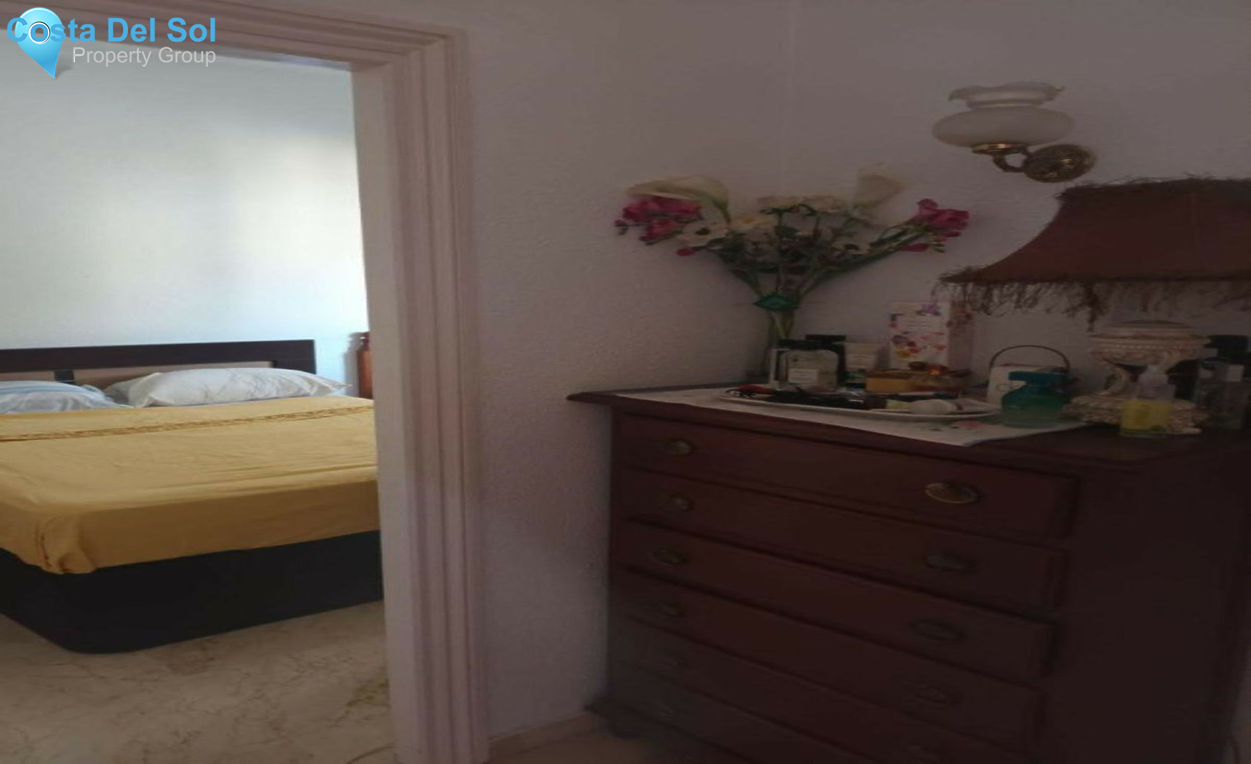 Middle Floor Apartment in El Paraiso-1503804