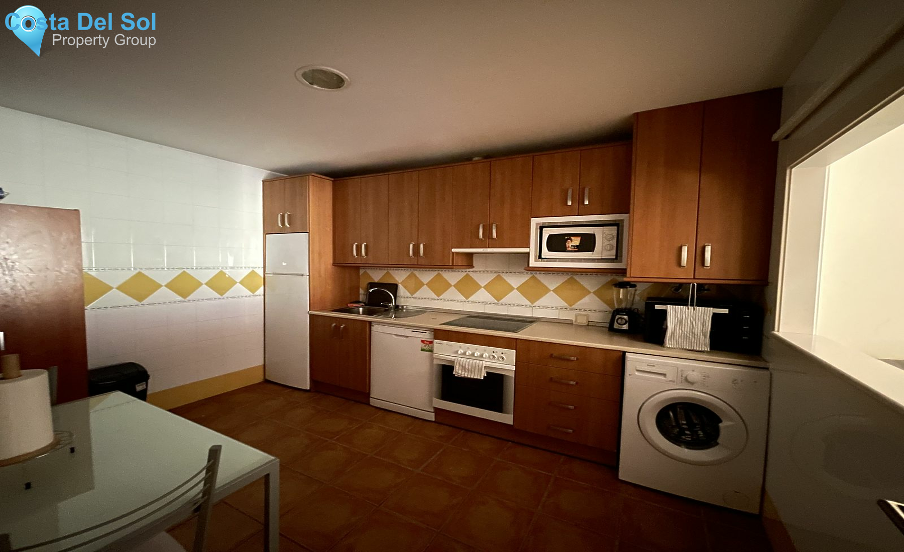 Middle Floor Apartment in El Paraiso-1394393