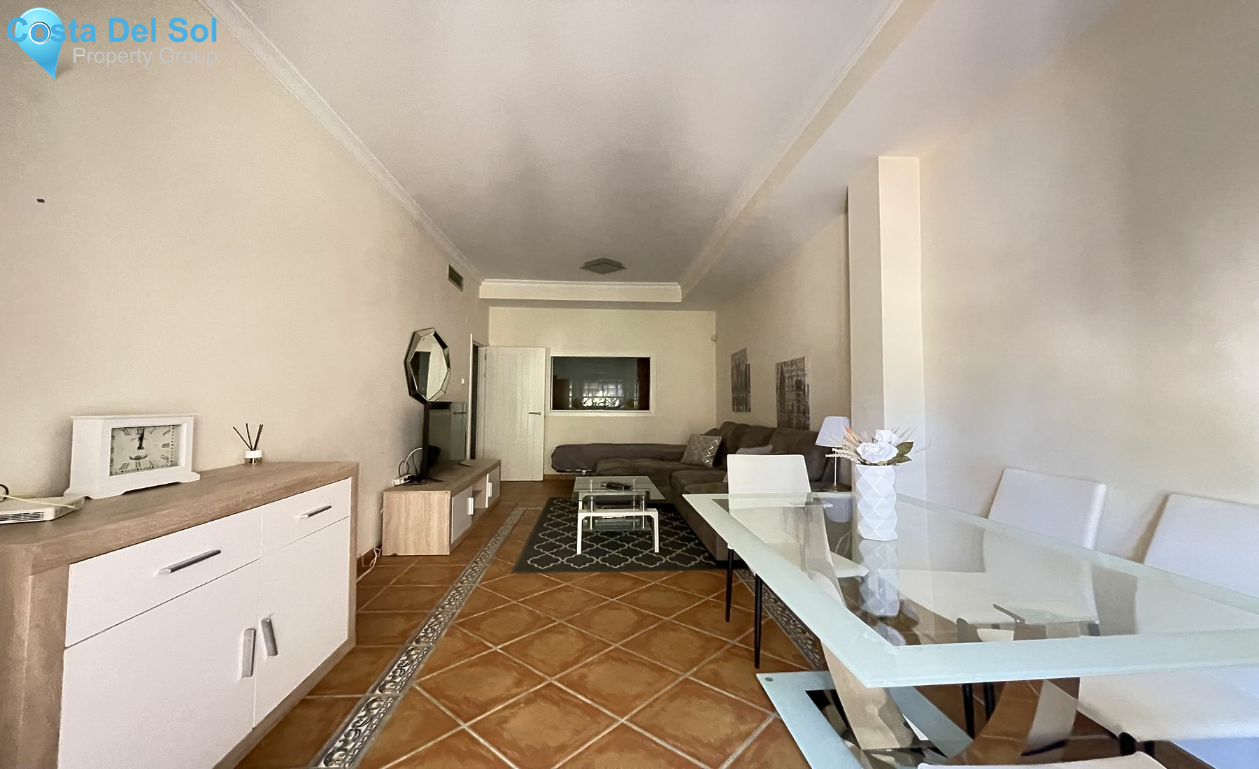 Middle Floor Apartment in El Paraiso-1394398
