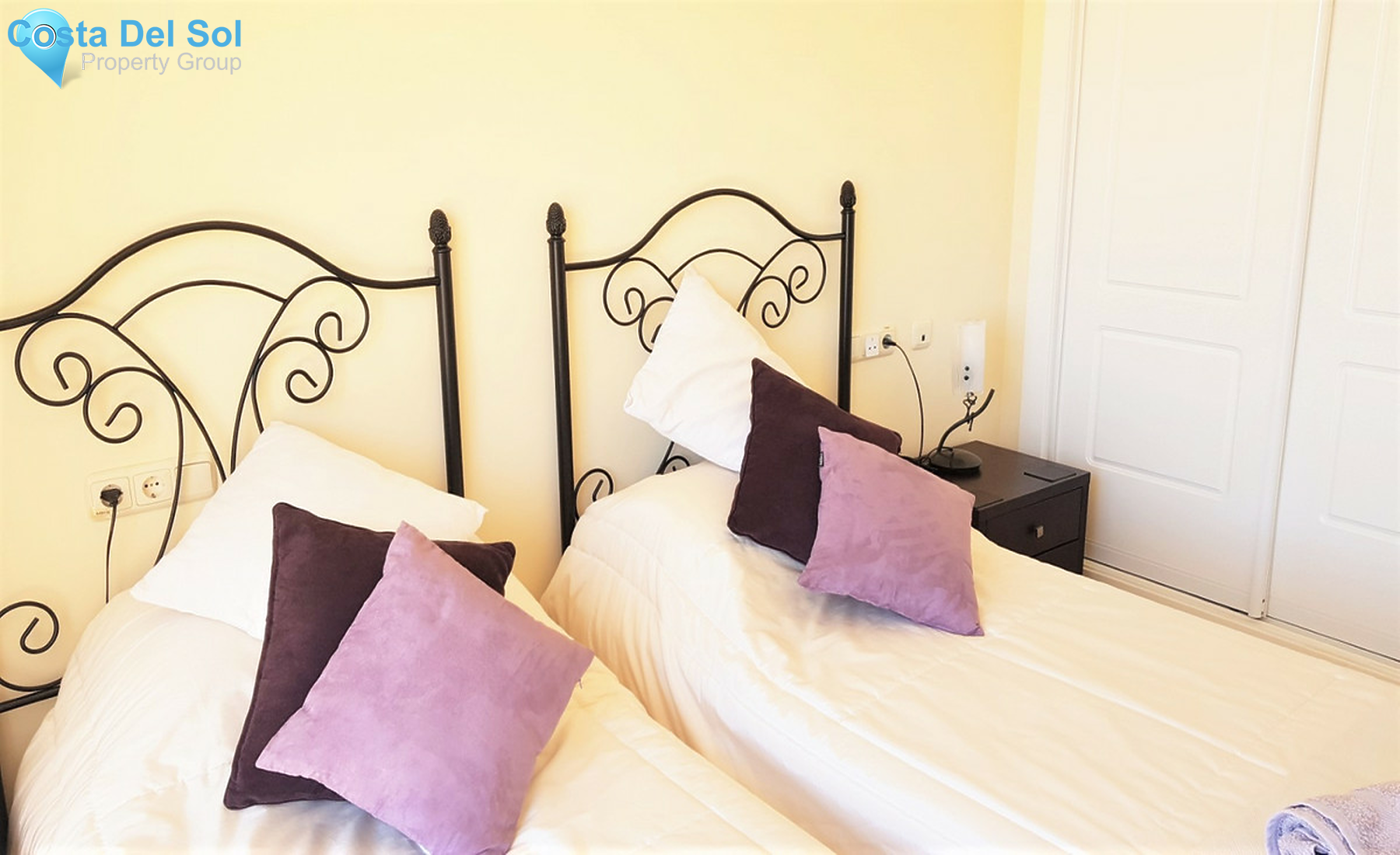 Middle Floor Apartment in Elviria-1246967