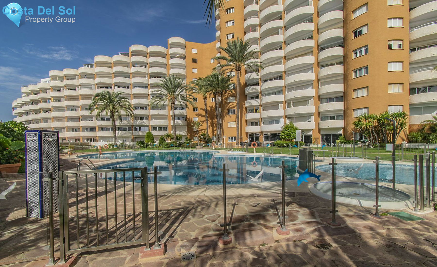 Middle Floor Apartment in Elviria-1508840