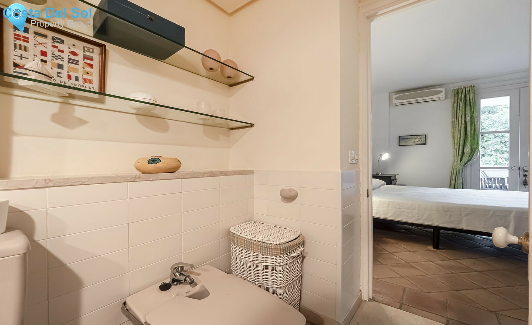 Middle Floor Apartment in Elviria-1561232