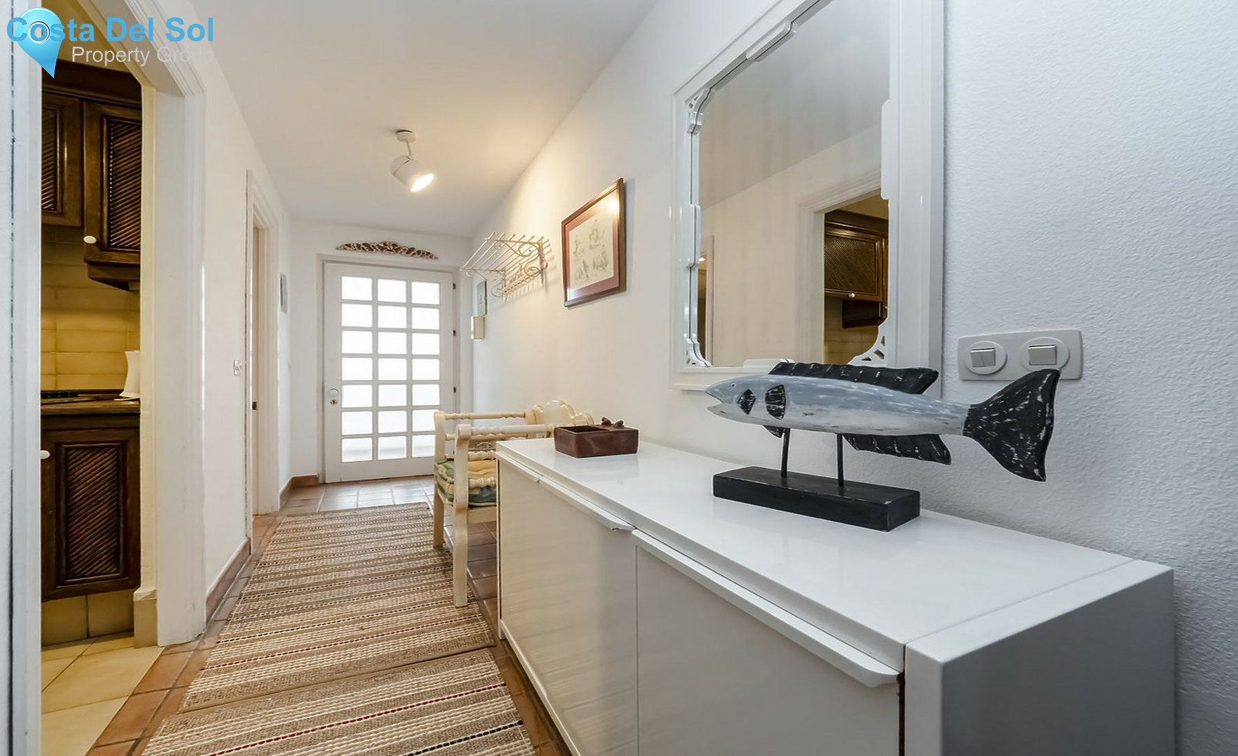 Middle Floor Apartment in Elviria-1561224