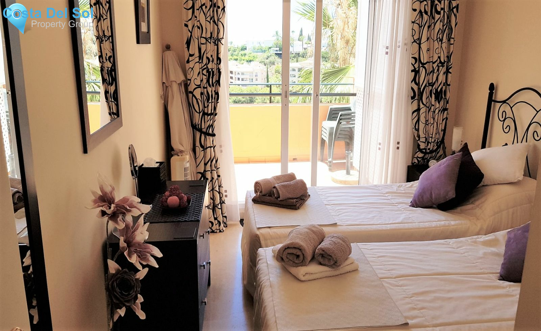 Middle Floor Apartment in Elviria-1130485